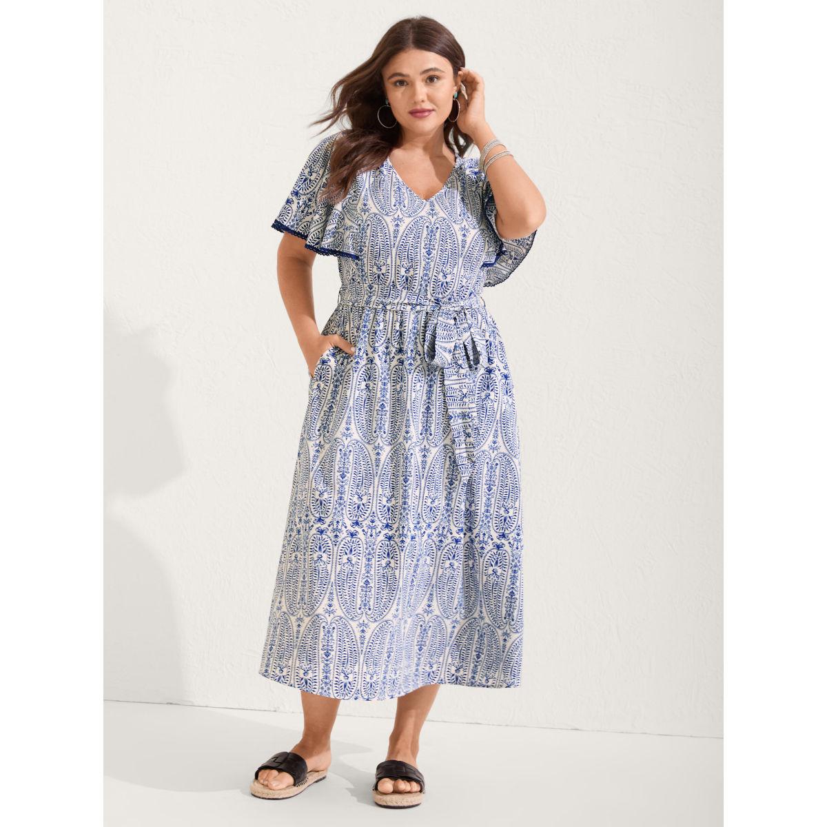 Plus Size Rayon Paisley Print Cinched-Waist Midi Dress DarkBlue Women V-neck Short sleeve Curvy BloomChic 30/6X Product Image