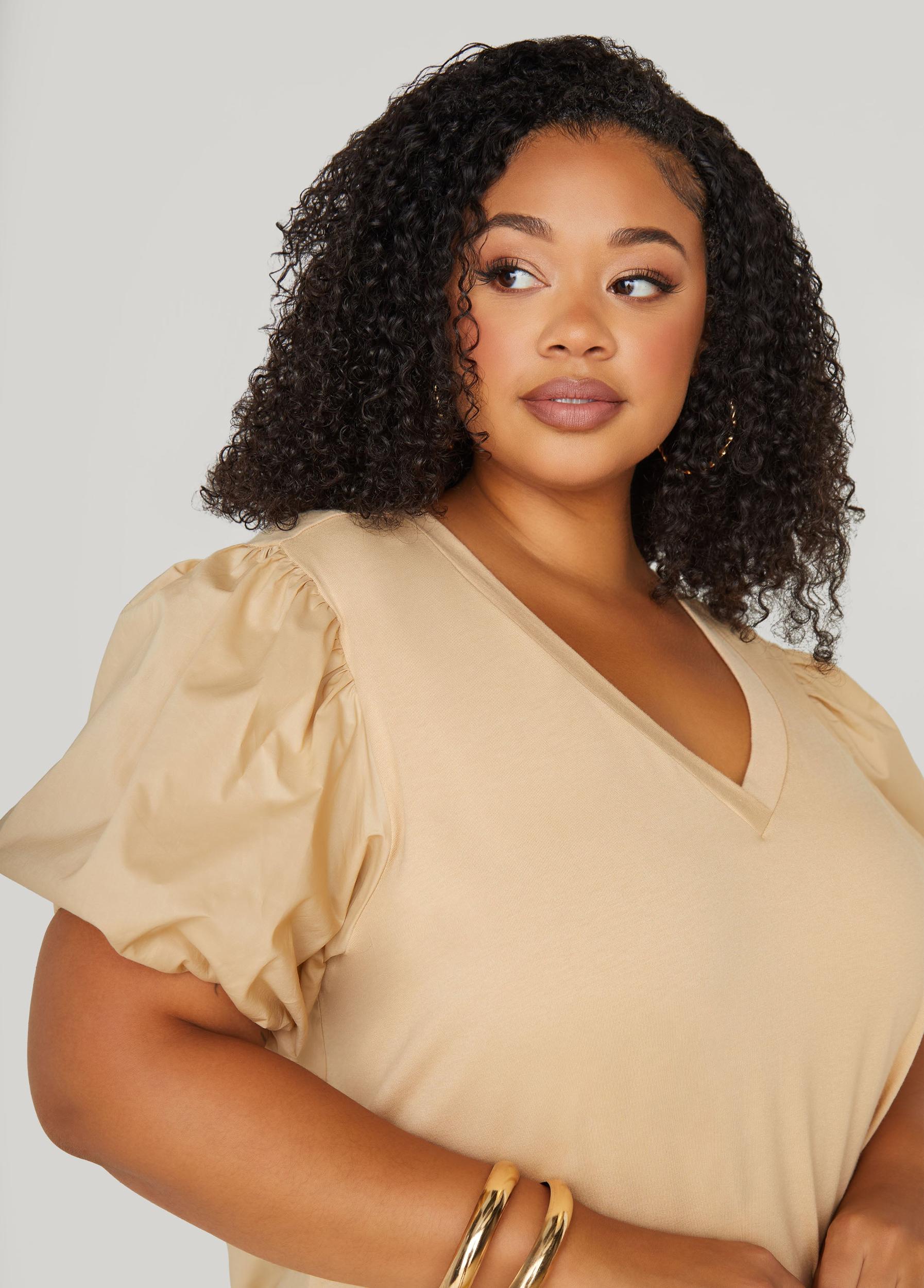 Puff Sleeve Paneled V Neck Tee Product Image