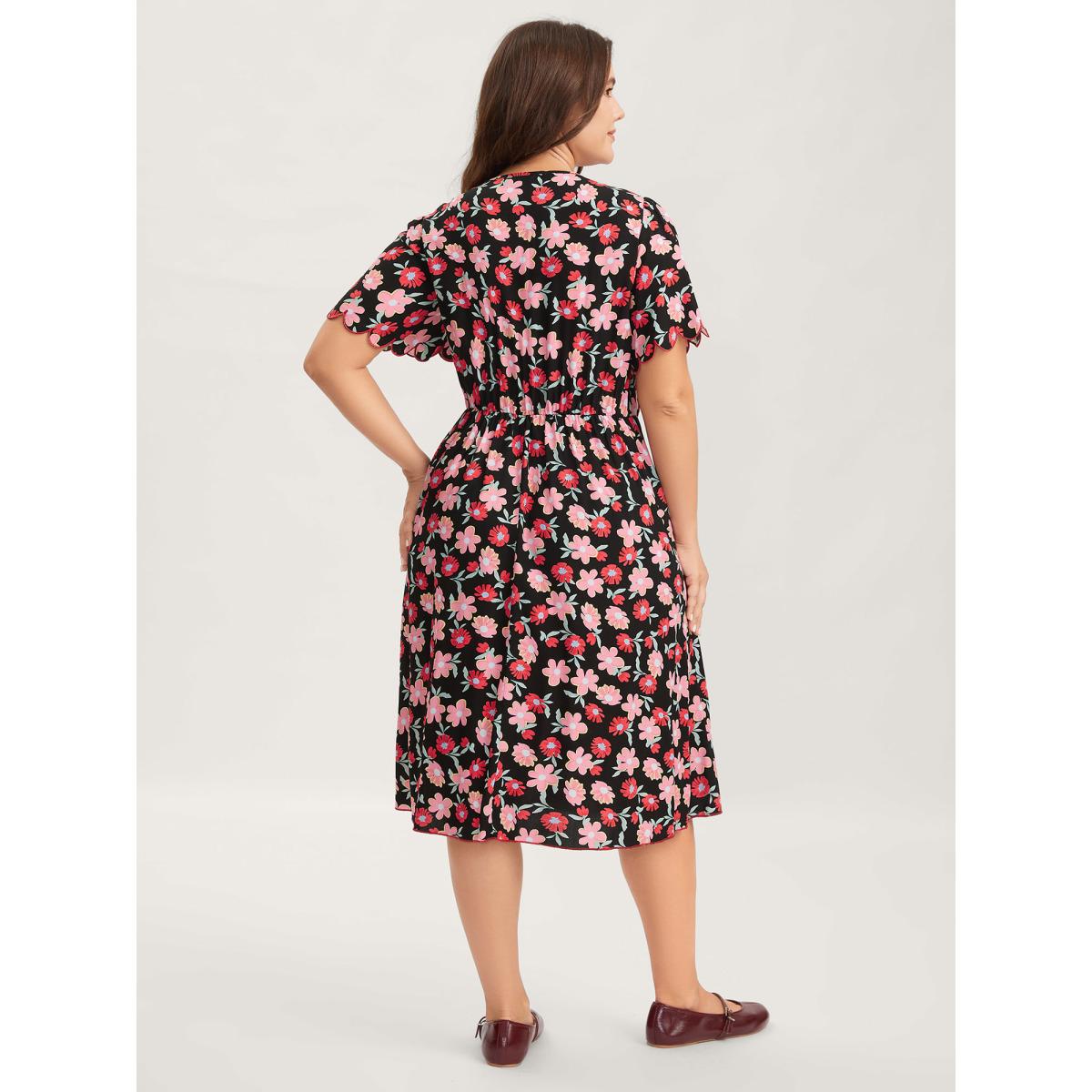 Plus Size Floral Radiance Flared Scalloped Sleeve Midi Dress BlackFlower Women V-neck Short sleeve Curvy BloomChic 28/5X Product Image