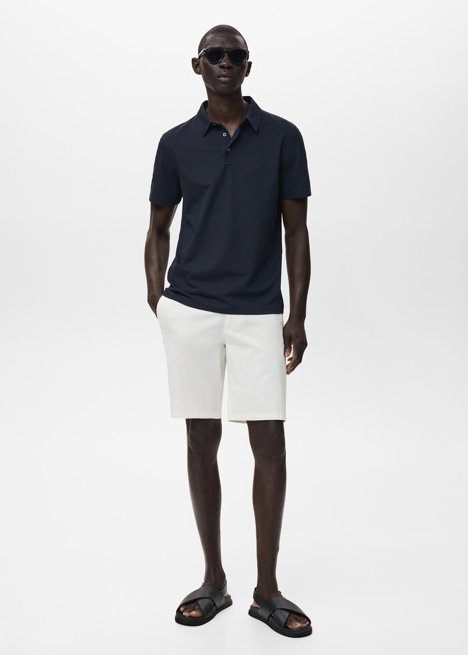 Slim-fit chino cotton bermuda shorts - Men | MANGO USA Product Image