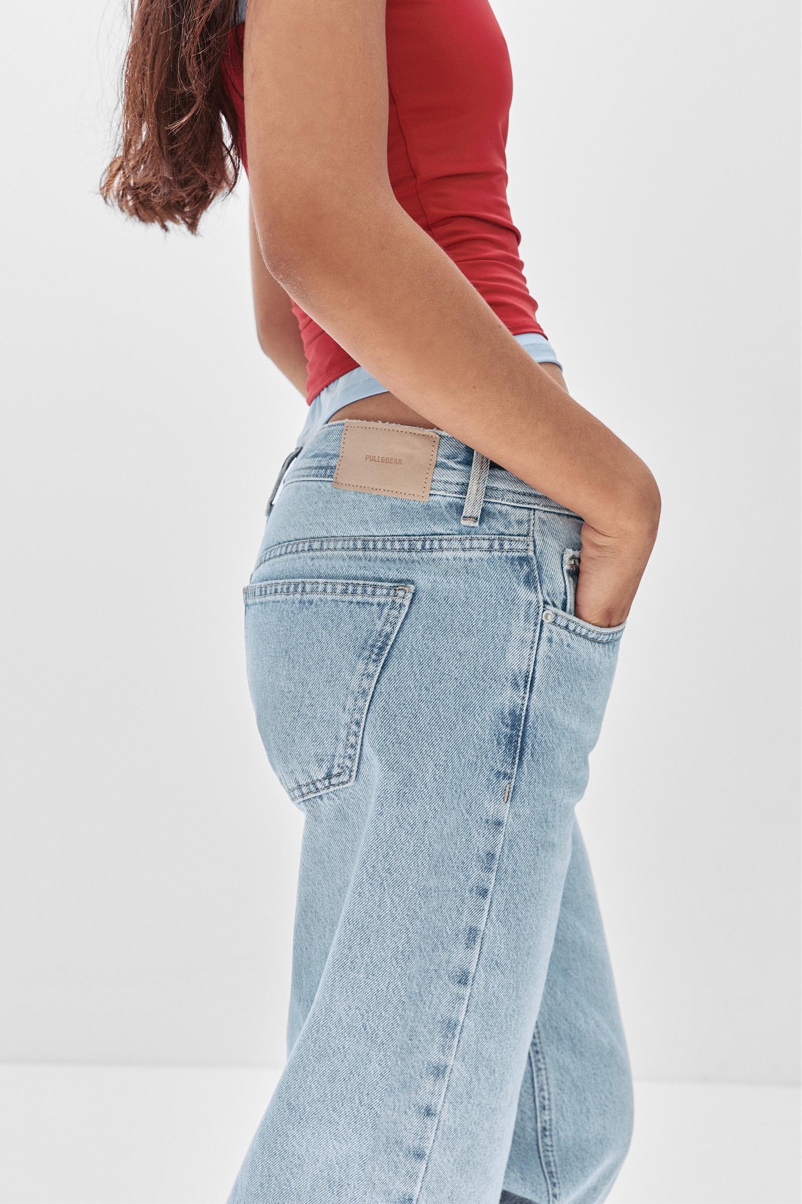 Low-waist straight-leg jeans Product Image