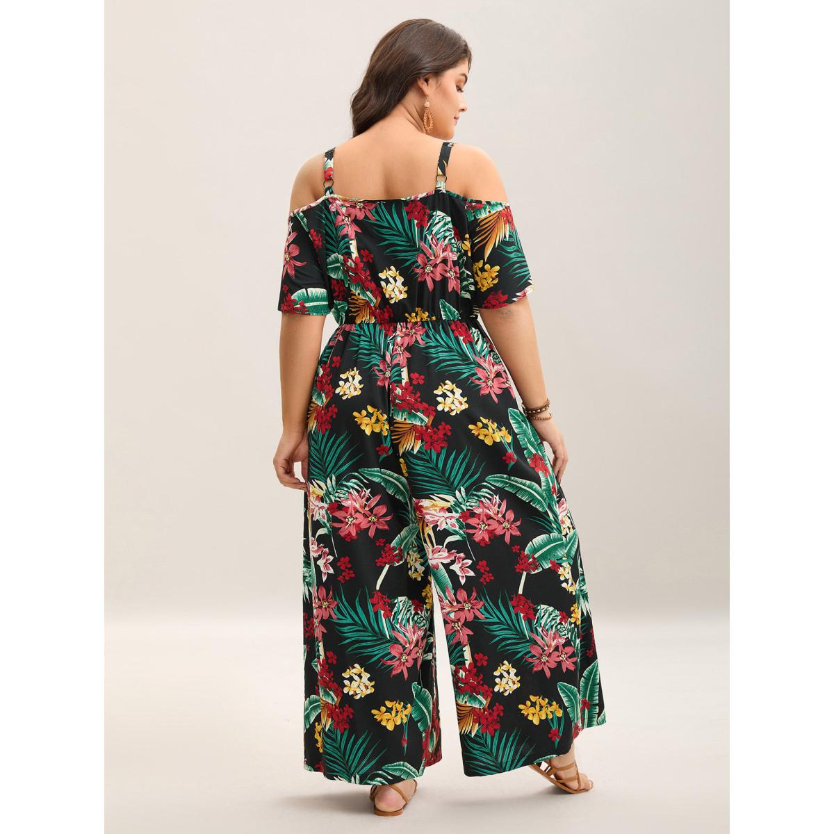 Plus Size Black Large Floral Pattern Pockets Jumpsuit Women Short sleeve Heart neckline Vacation Loose Jumpsuits BloomChic 22-24/3X Product Image