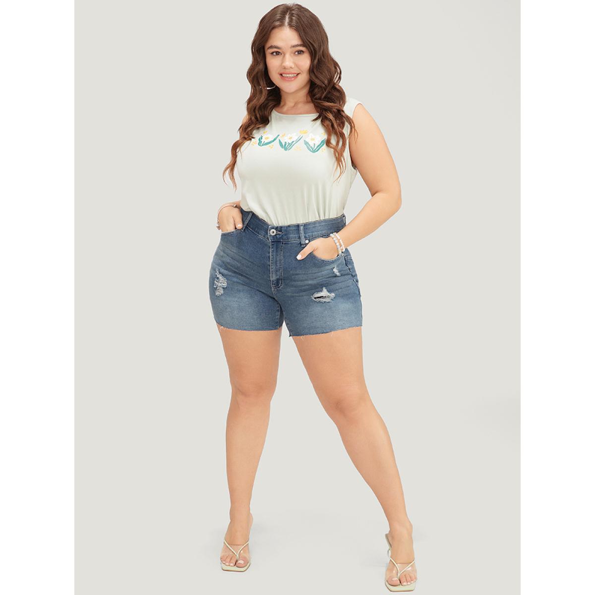 Plus Size Skinny Very Stretchy Light Wash Ripped Detail Denim Shorts Women Blue High stretch Dailywear Pocket Casual Denim Shorts BloomChic 14/1X Product Image