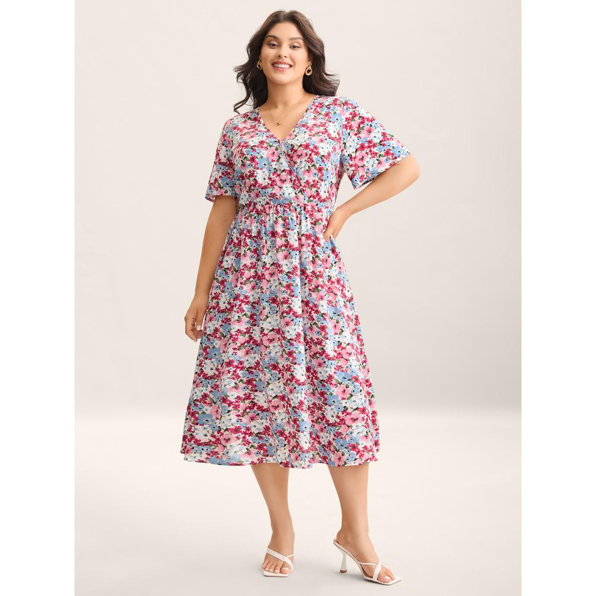 Plus Size Floral Print Pockets Lined Midi Dress Multicolor Women Overlap Collar Short sleeve Curvy BloomChic 12/L Product Image
