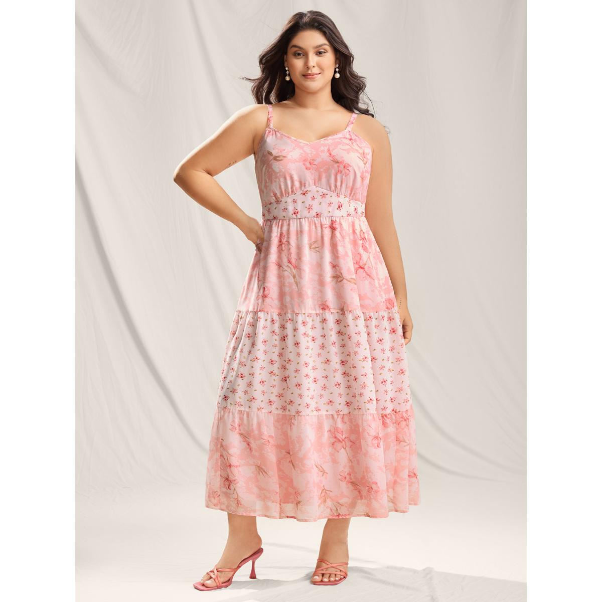 Plus Size Breezy Floral Print Spliced Maxi Dress Lightpink Women Heart neckline Sleeveless Curvy BloomChic 10/M Product Image