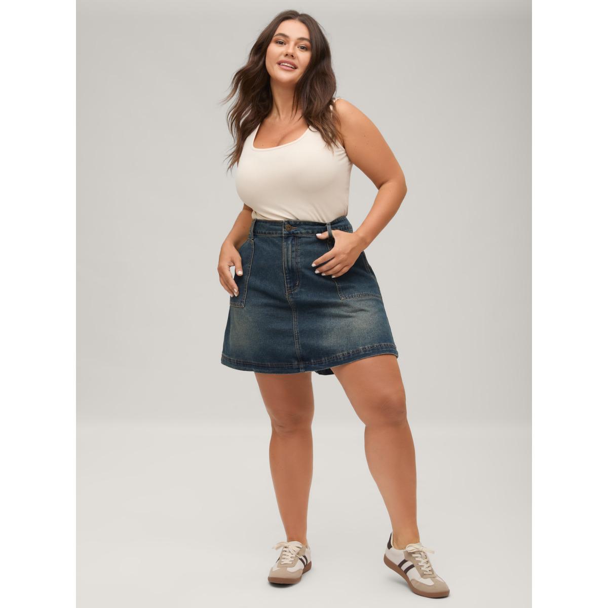 Plus Size A-Line Seamed Denim Skirt Women Bluevintage Everyday-Casual No stretch Medium Wash 16/1X Slanted pocket Denim Skirts BloomChic Product Image