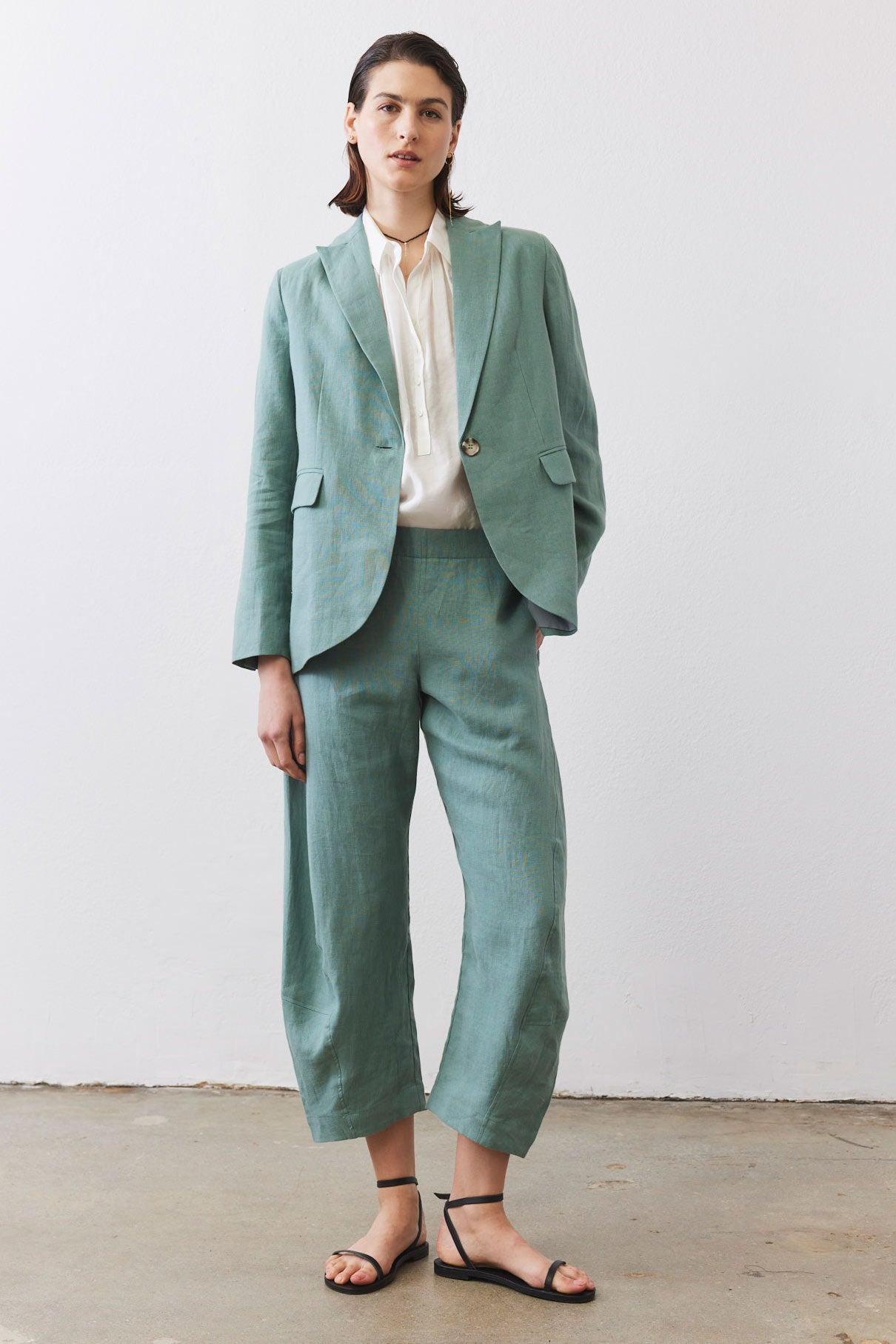 The Linen Classic Blazer That Upgrades You Product Image