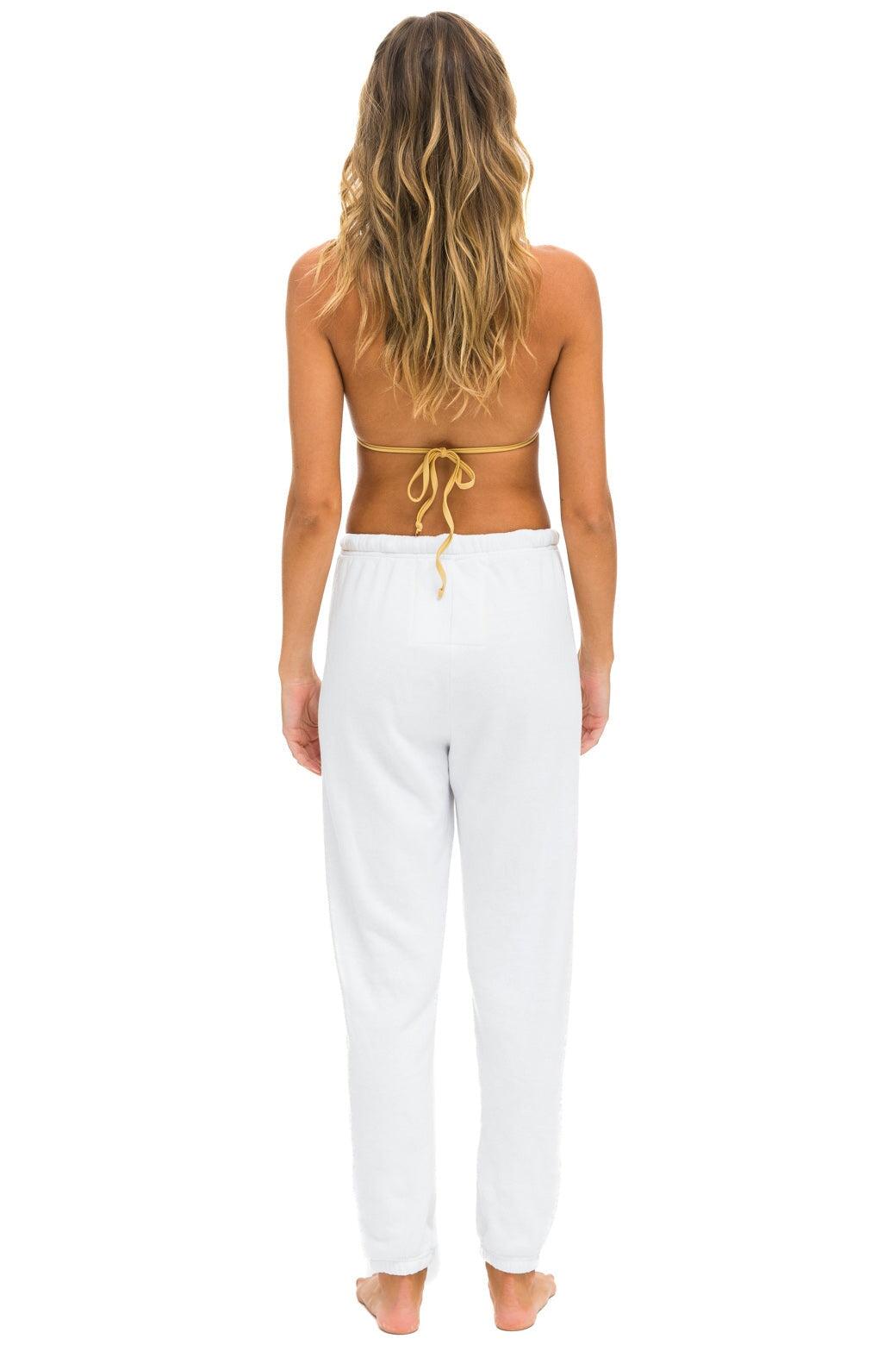 LOGO STITCH SWEATPANTS - WHITE Female Product Image