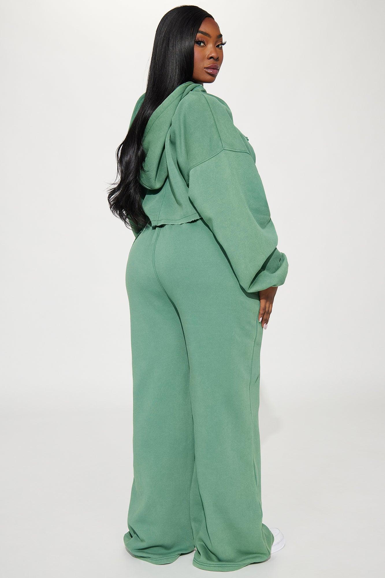 On The Go Fleece Pant Set - Green Product Image