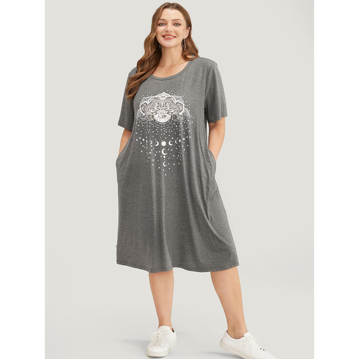Plus Size Moon & Star Print Pocket Graphic Tee Dress Gray Women Casual Printed Curvy Midi Dress BloomChic 22-24/3X Product Image