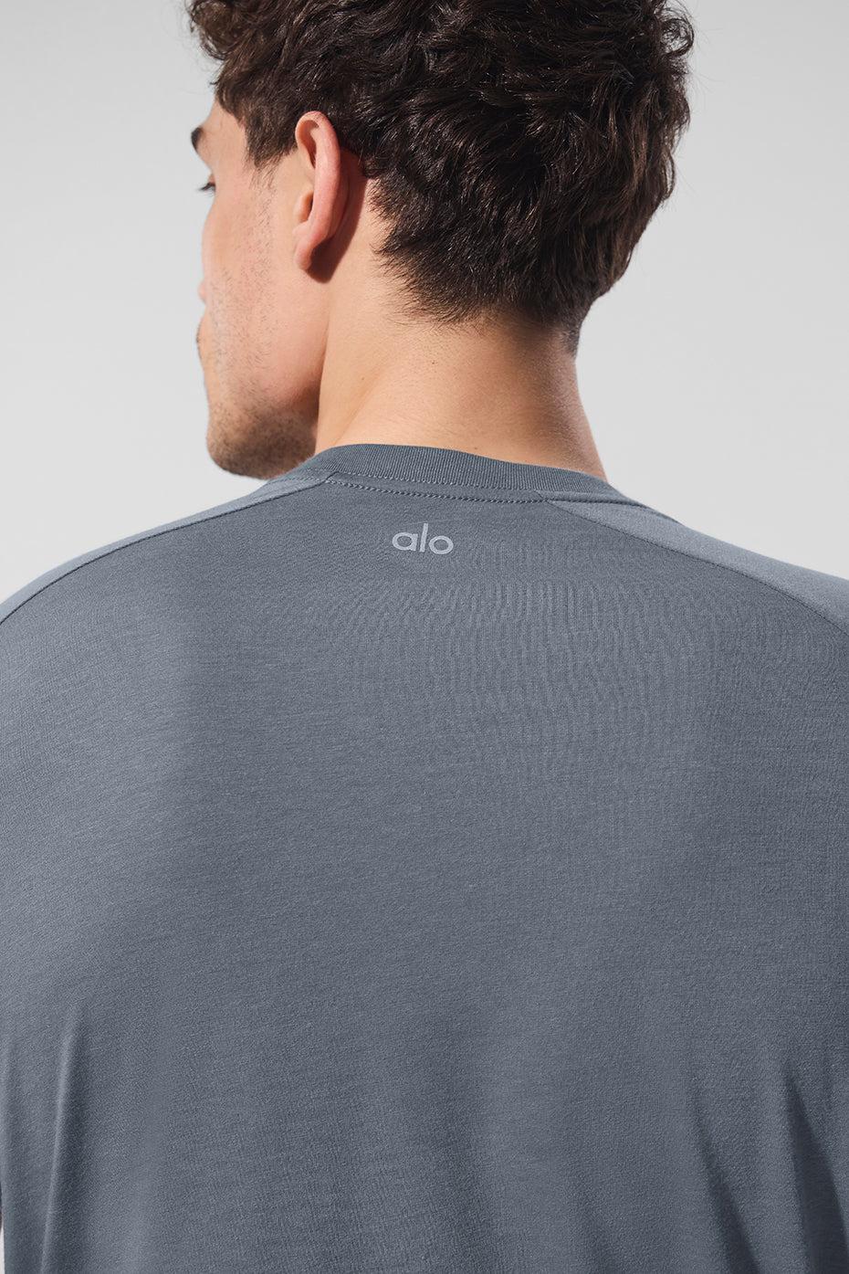 Triumph Raglan Tee - Steel Grey Male Product Image