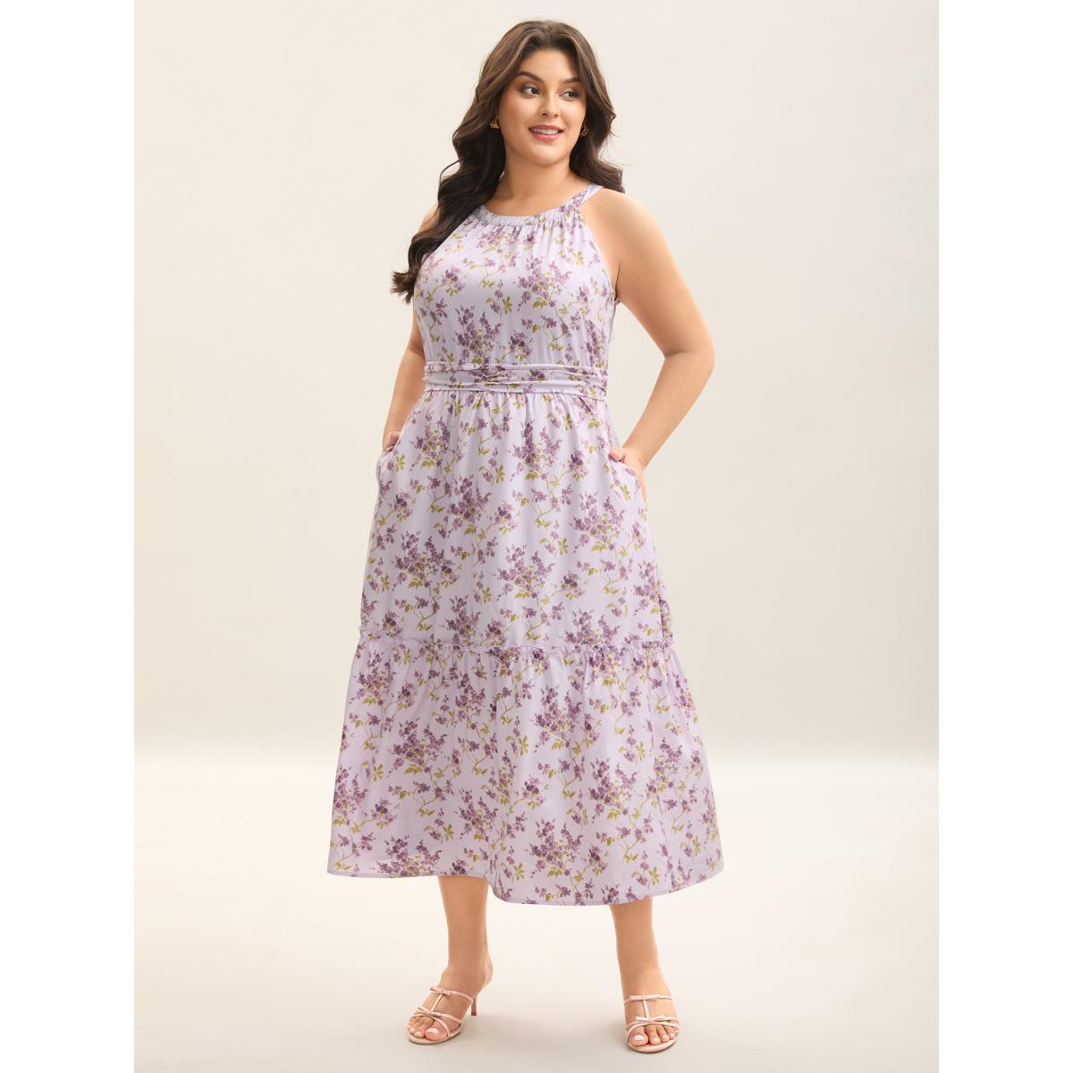Plus Size Ditsy Floral Print Pleated Tiered Maxi Dress Lilac Women Round Neck Sleeveless Curvy BloomChic 26/4X Product Image