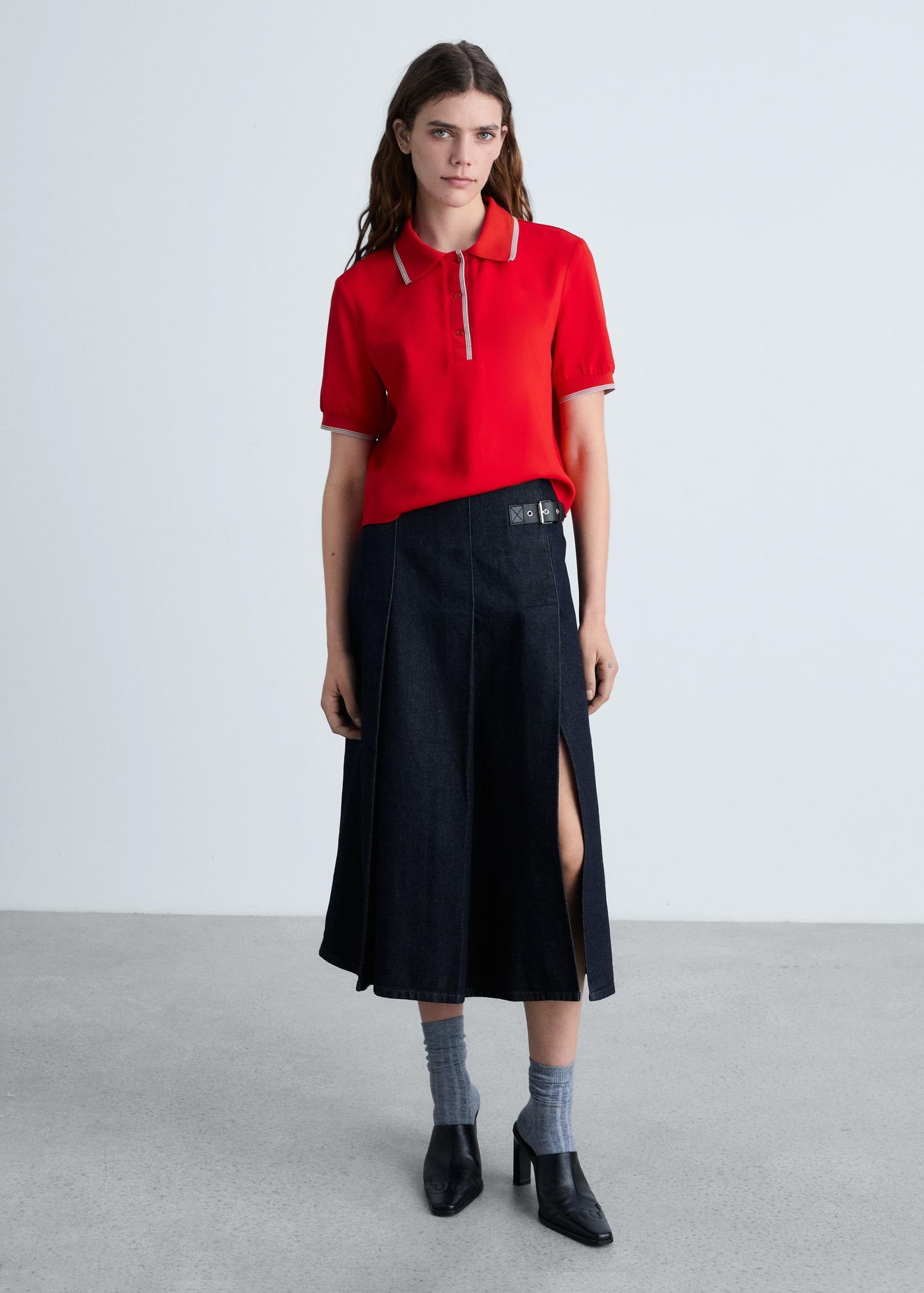 Cropped polo shirt with contrasting trim - Women | MANGO USA Product Image