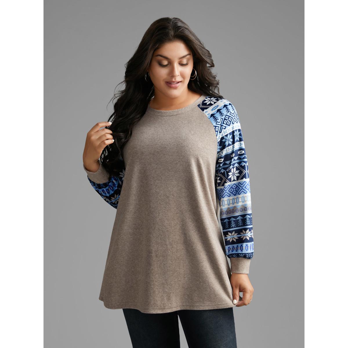 Plus Size Geometric Patchwork Contrast Raglan Sleeve Sweatshirt Women Champagne Casual Contrast Loose Round Neck Everyday Sweatshirts BloomChic 12/L Product Image