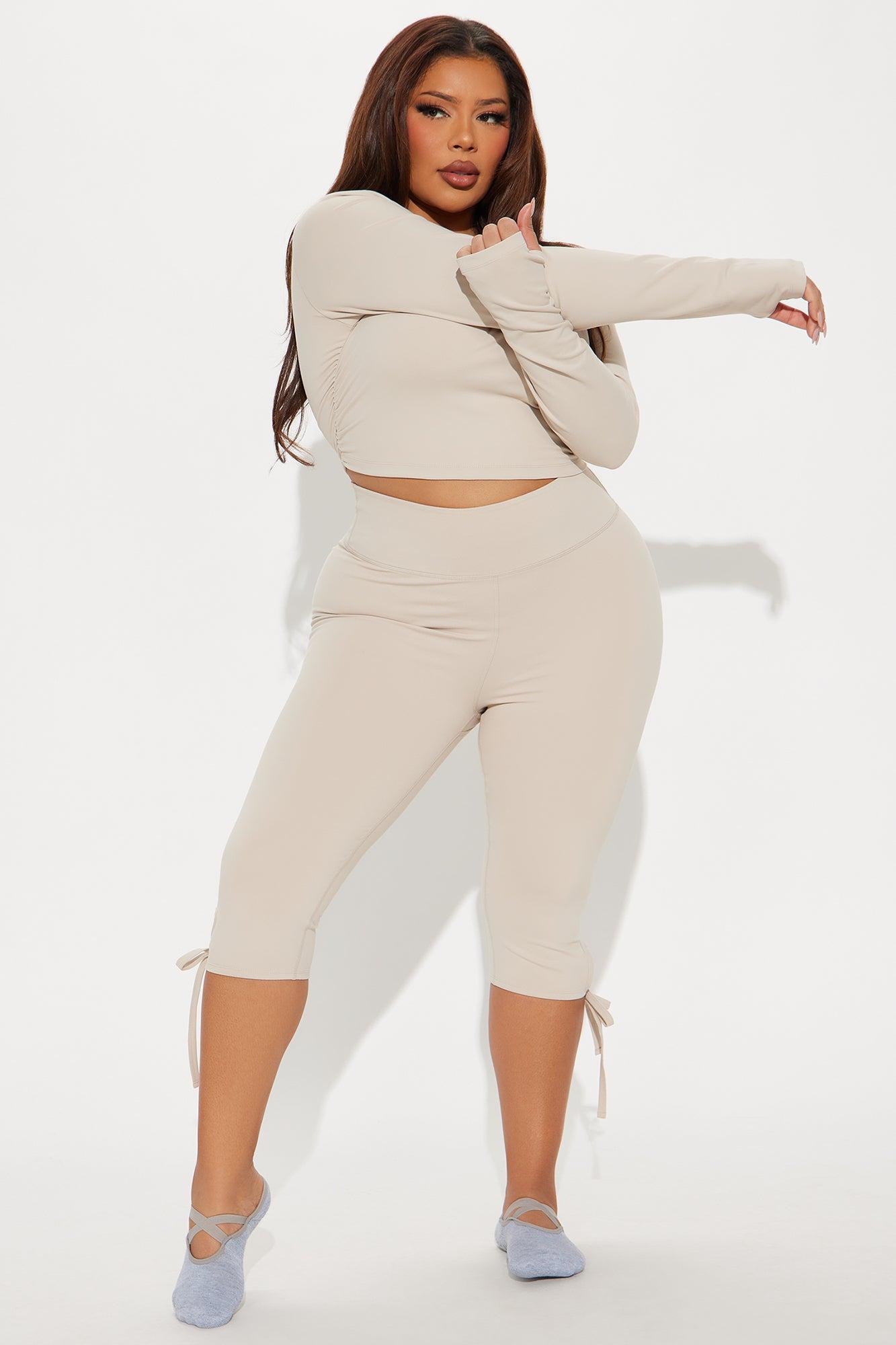 Pirouette Super Soft Active Capri - Light Taupe Product Image