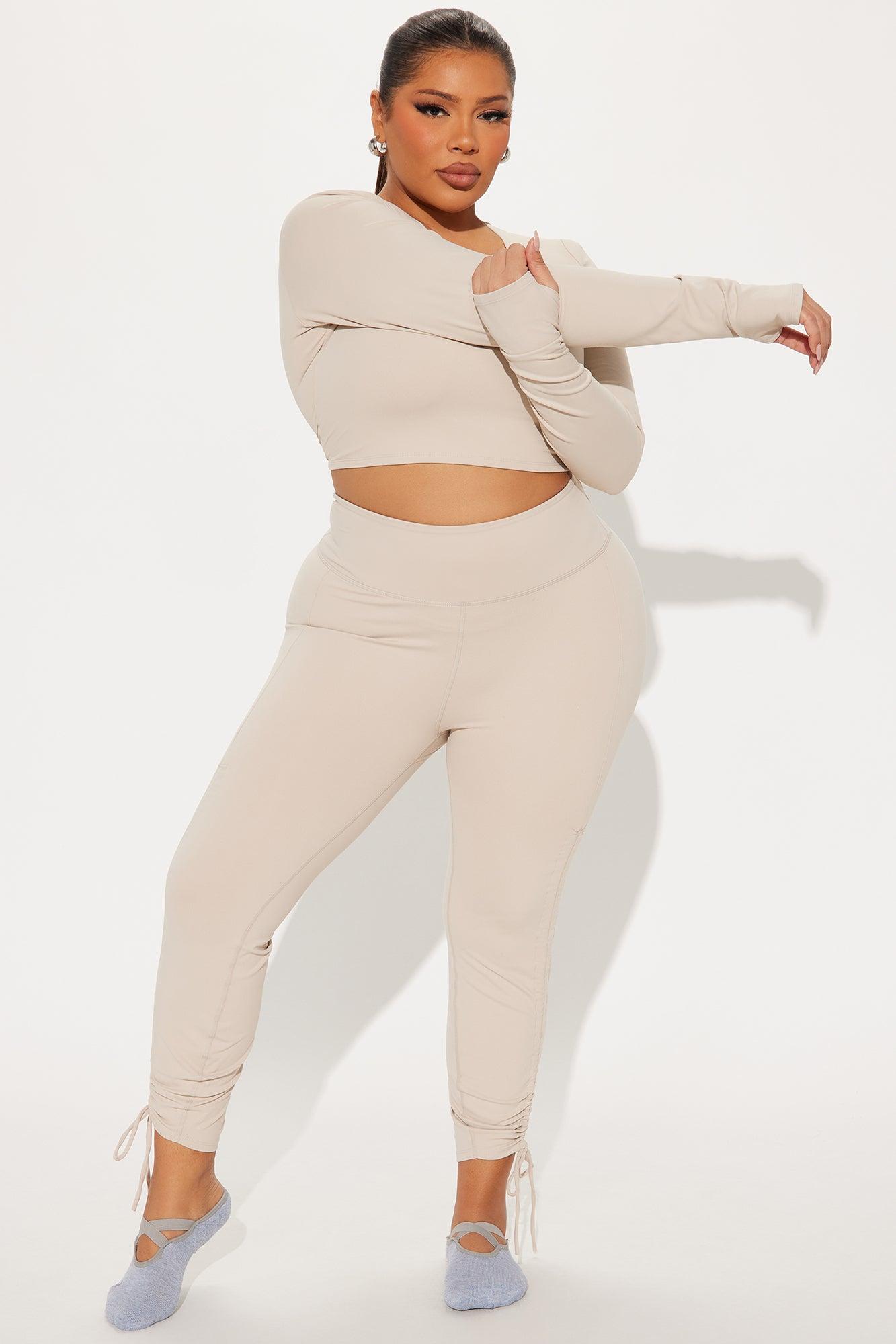 Extend Super Soft Active Capri Legging - Light Taupe Product Image