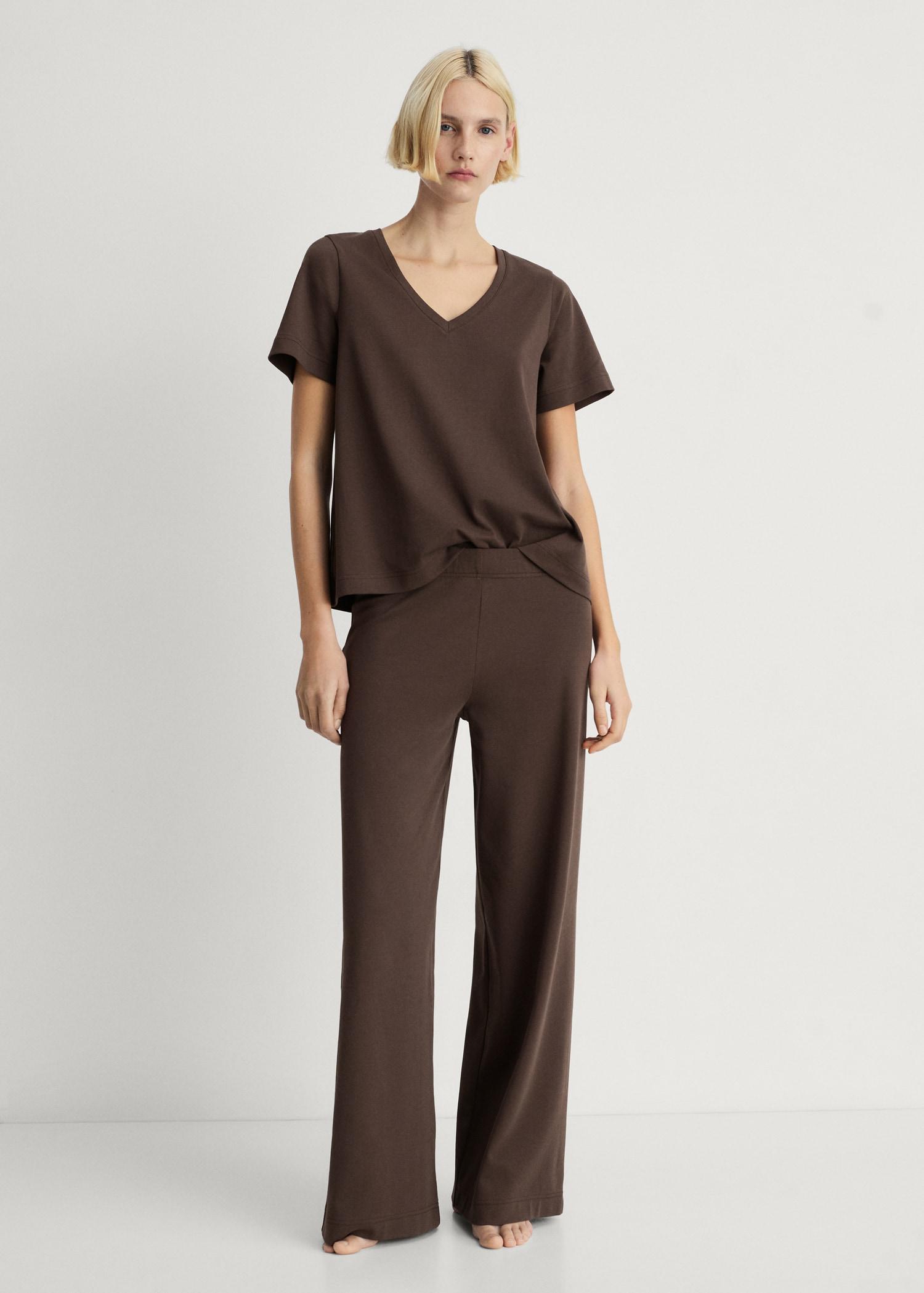 Plain V-neck cotton pajama t-shirt - Women | MANGO USA Product Image