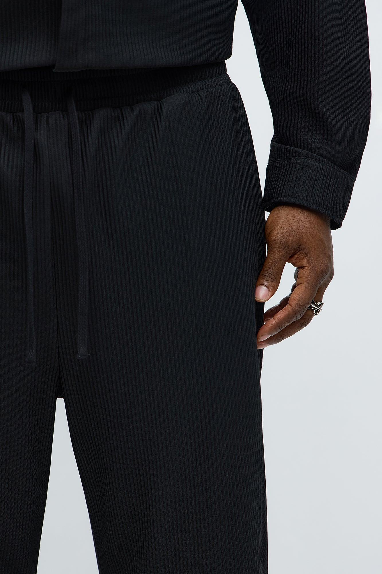 Show Up Baggy Elastic Waist Pant - Black Male Product Image