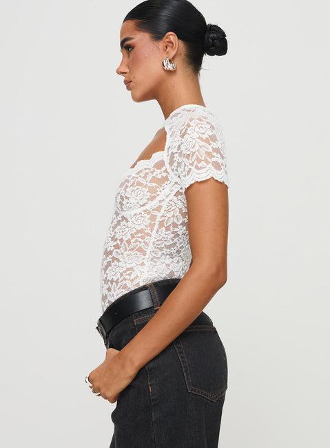 Giallo Bodysuit White Product Image