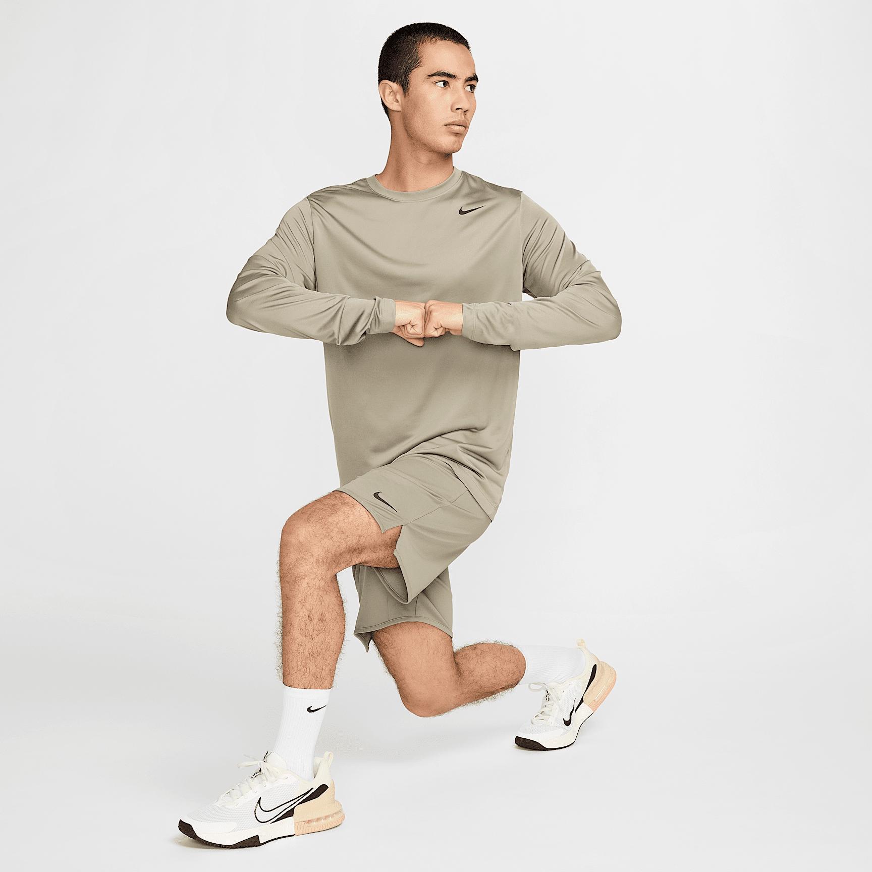 Nike Men's Dri-FIT Legend Long-Sleeve Fitness Top Product Image