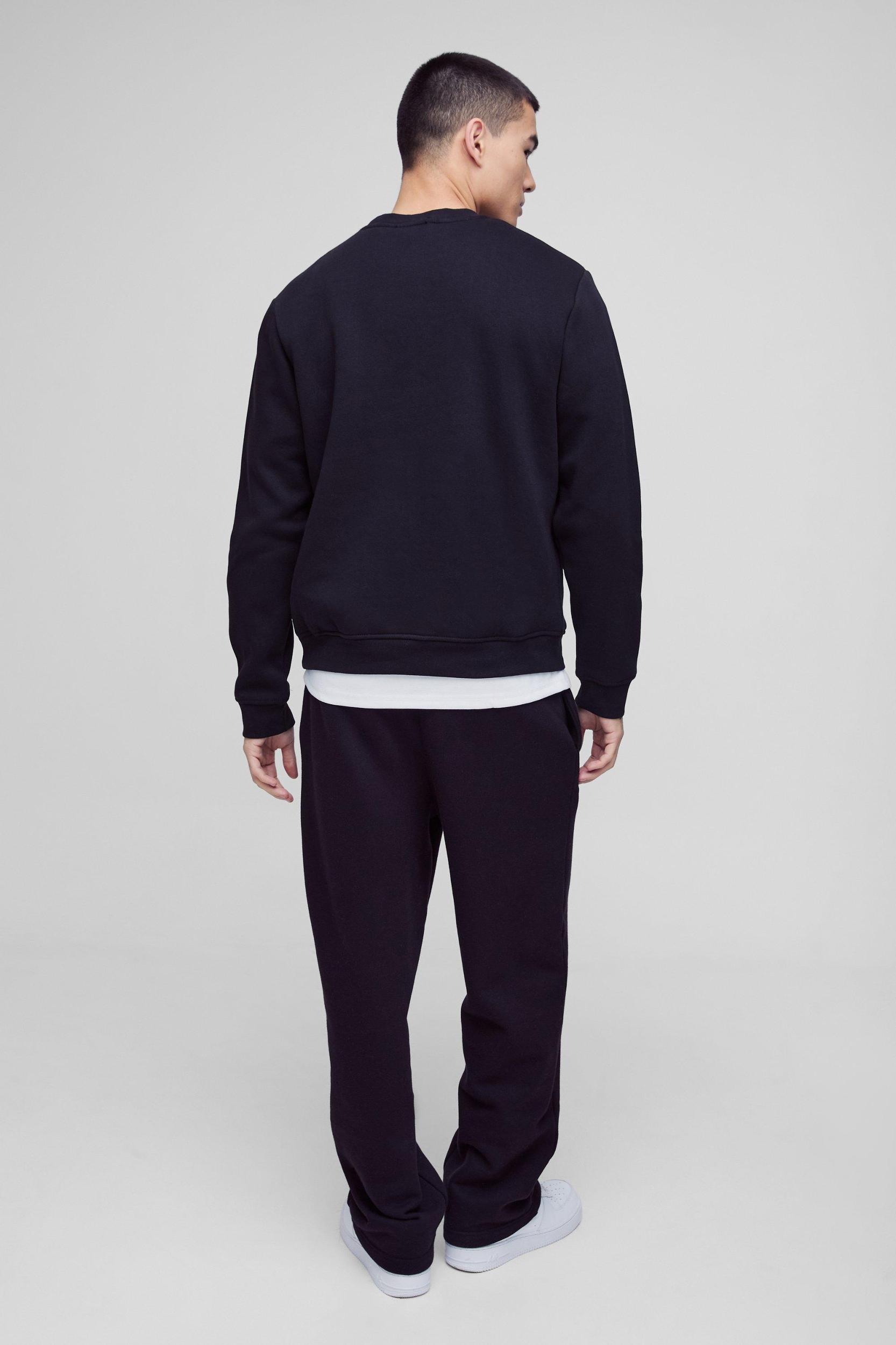 330GSM Basic Regular Fit Crew Neck Sweatshirt | boohooMAN USA Product Image