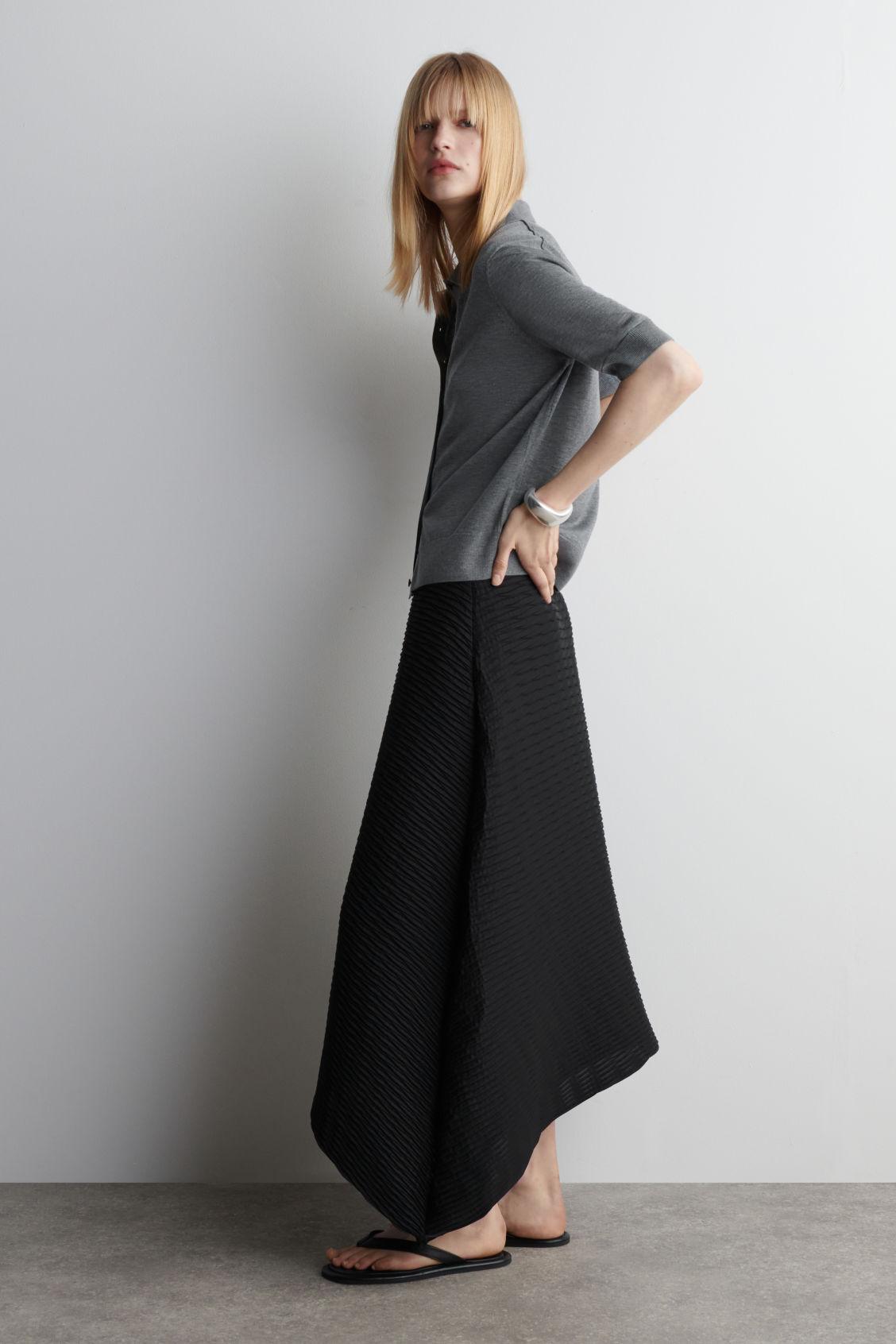 MERINO WOOL-BLEND POLO CARDIGAN Product Image