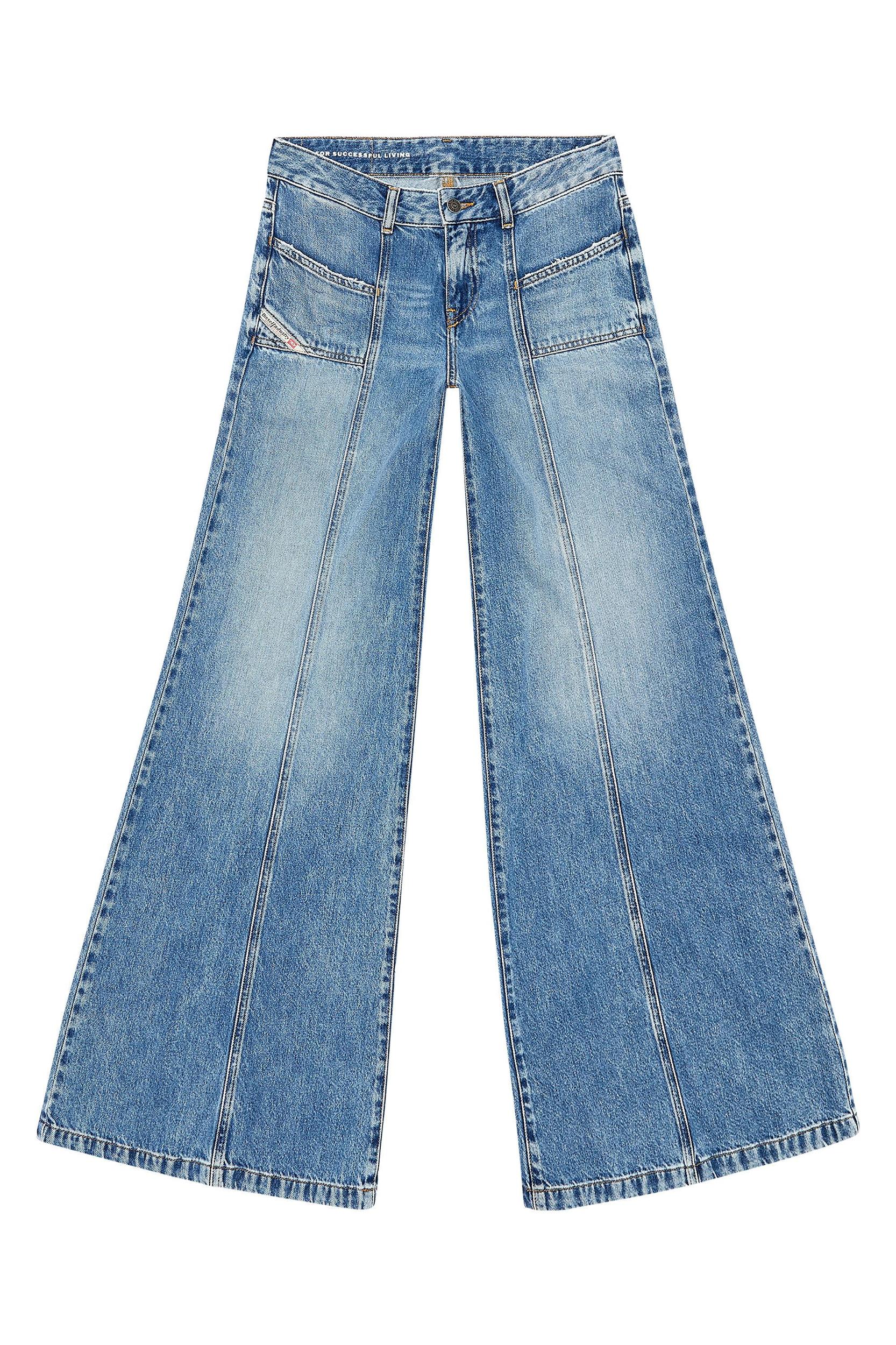 Flare Jeans D-Akii 09H95 Product Image