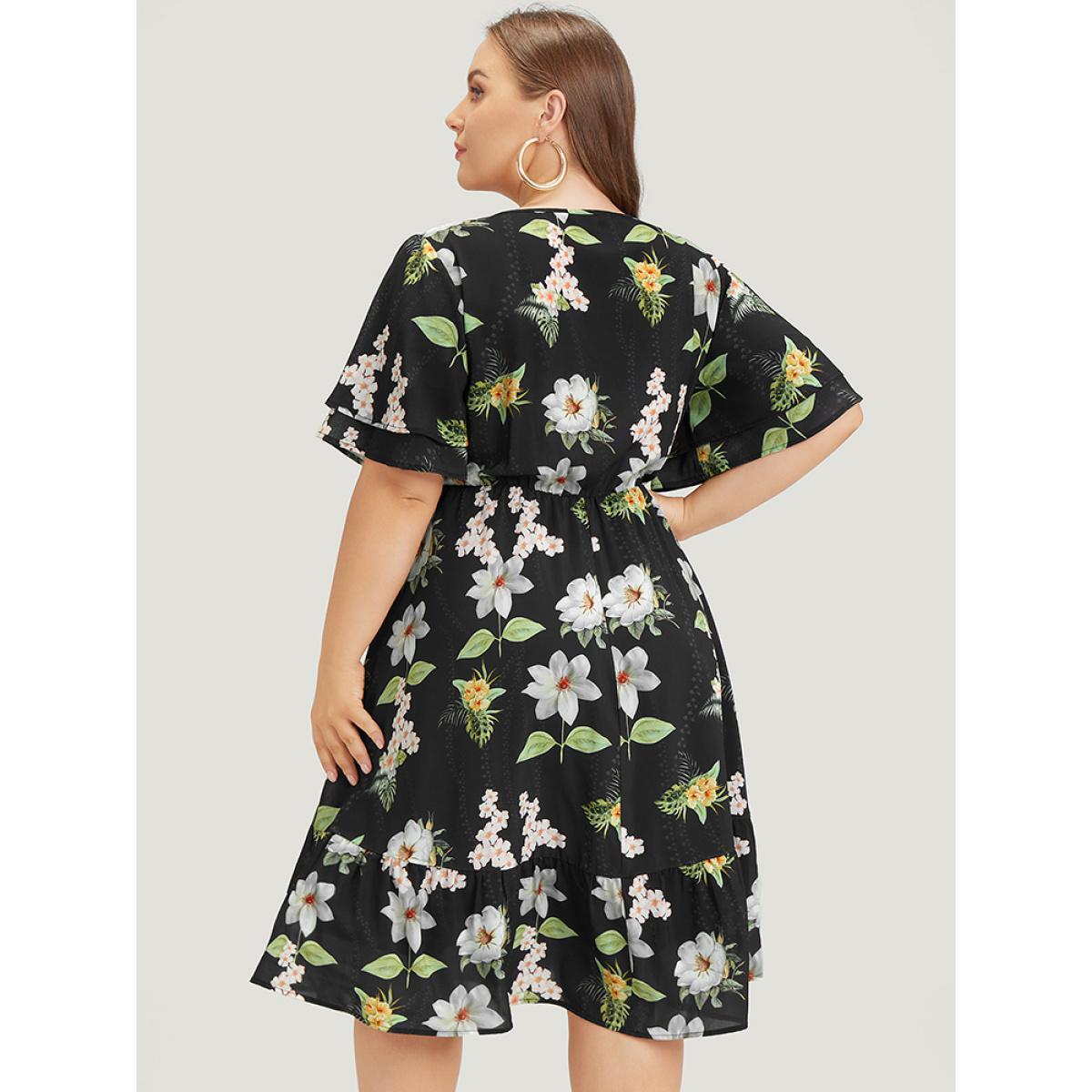 Plus Size Floral Print Ruffle Pocket Keyhole Round Neck Dress BlackFlower Women Elegant Keyhole V-neck Short sleeve Curvy Midi Dress BloomChic 14-16/1X Product Image