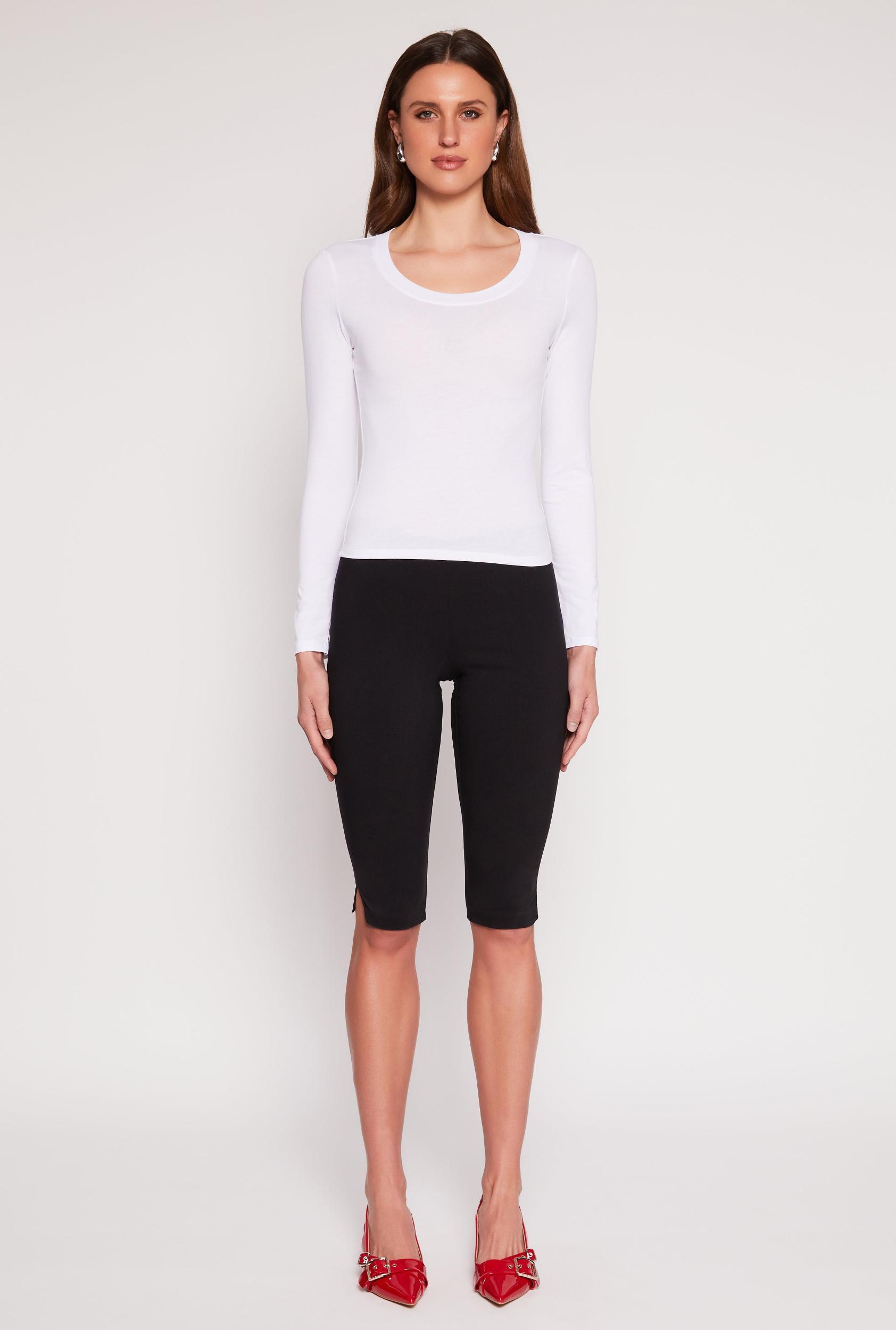 Womens Basic Scoop Neck Long Sleeve Top Product Image