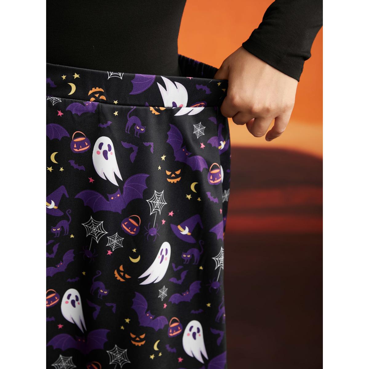 Plus Size Spooky Ghost Printed A-Line Mini Skirt Women Black Cocktail Contrast No stretch Slanted pocket Party Skirts BloomChic 12/L Product Image