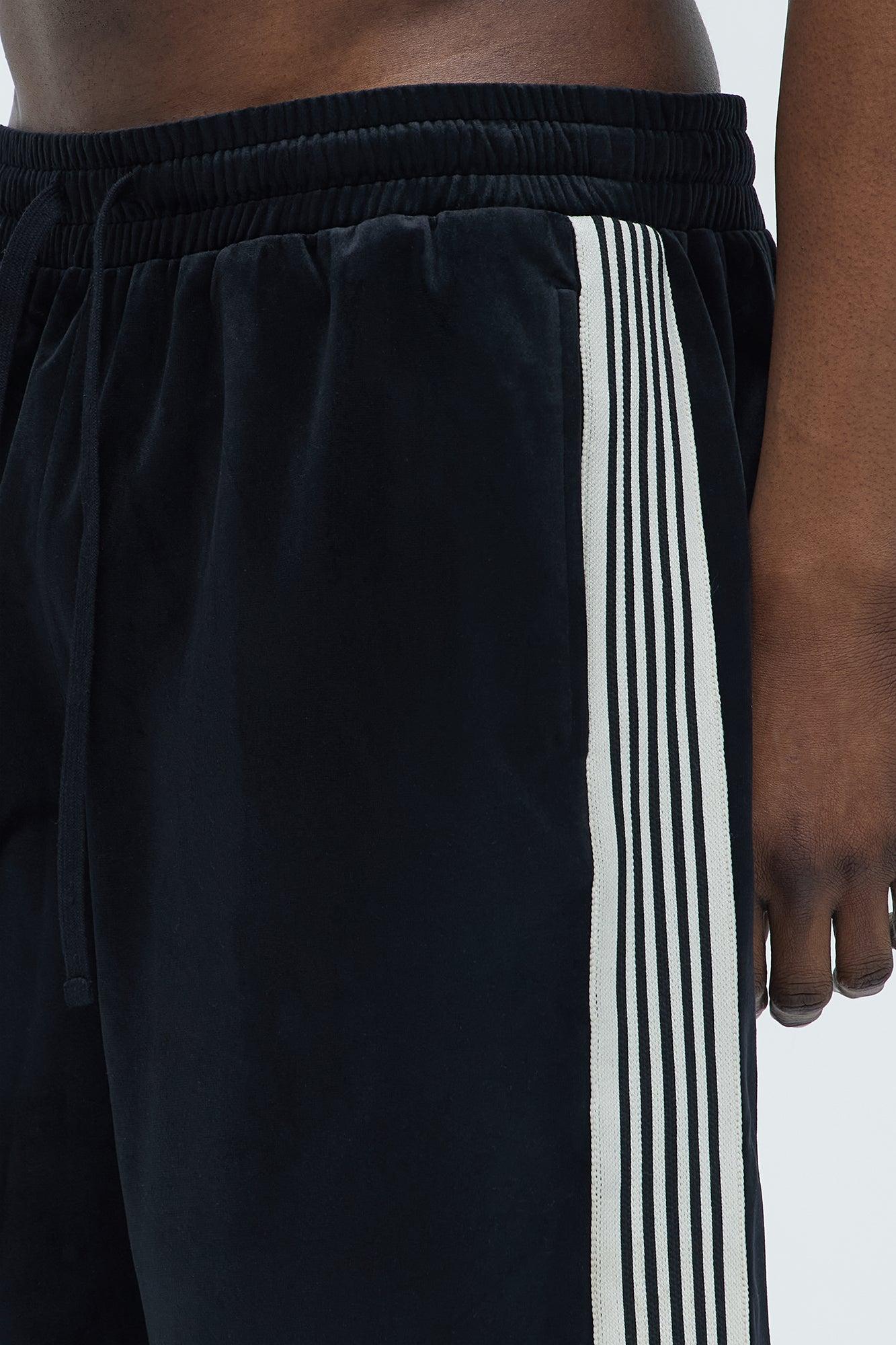 Like You Do Velour Relaxed Shorts - Black Product Image