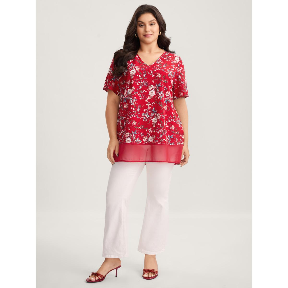 Plus Size Scarlet Garden Print Spliced V-Neck Blouse Women Romantic Short sleeve V-neck Elegant Blouses BloomChic 14-16/1X Product Image