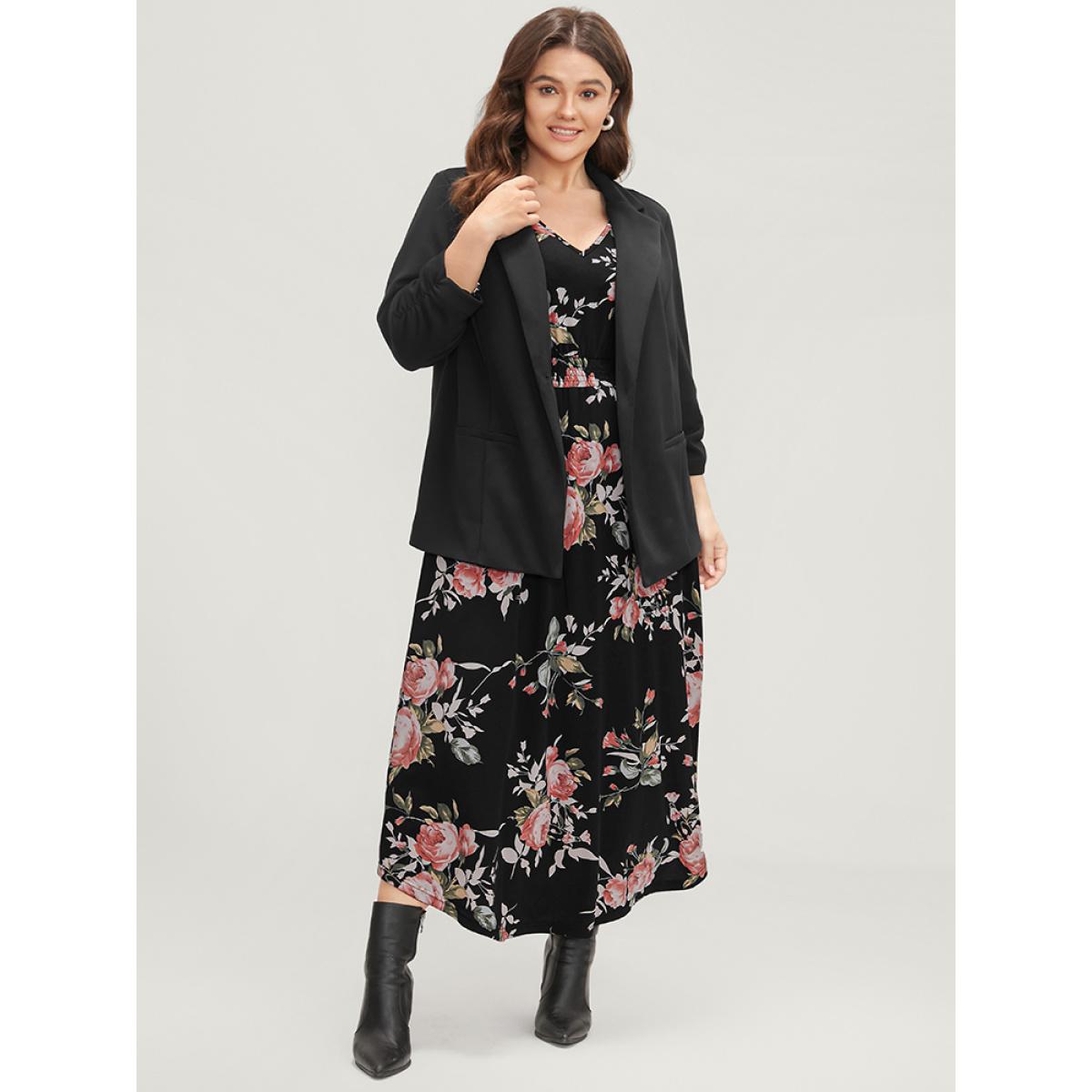 Plus Size Floral Print V Neck Pocket Shirred Arc Hem Dress Black Women Elegant Arc Hem V-neck Long Sleeve Curvy Long Dress BloomChic 12/L Product Image
