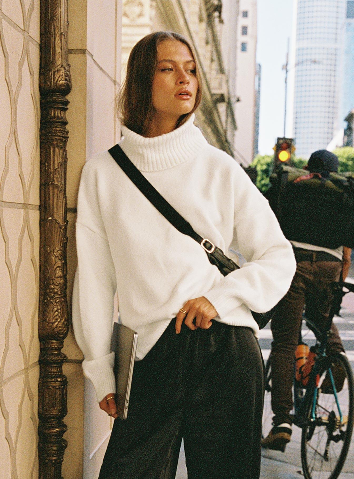 Oswin Turtleneck Sweater White Product Image