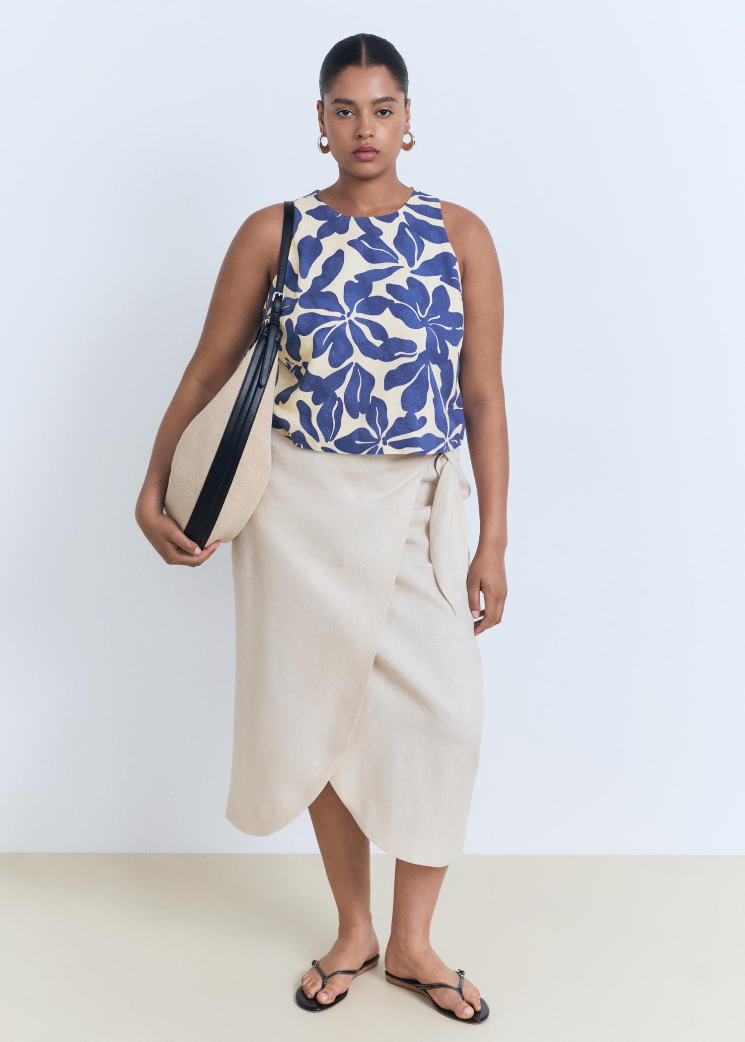 Printed linen-blend top - Women | MANGO USA Product Image