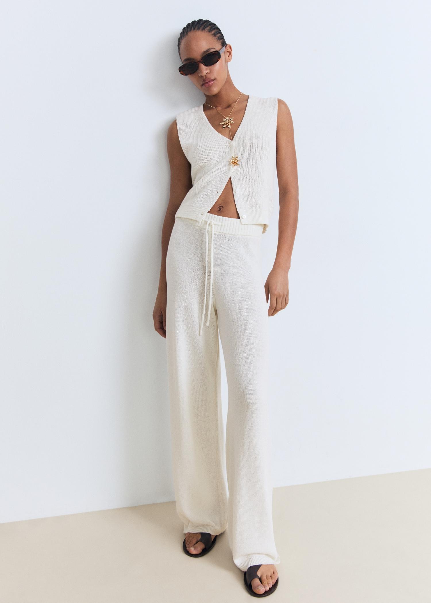 Openwork knitted trousers - Women | MANGO USA Product Image