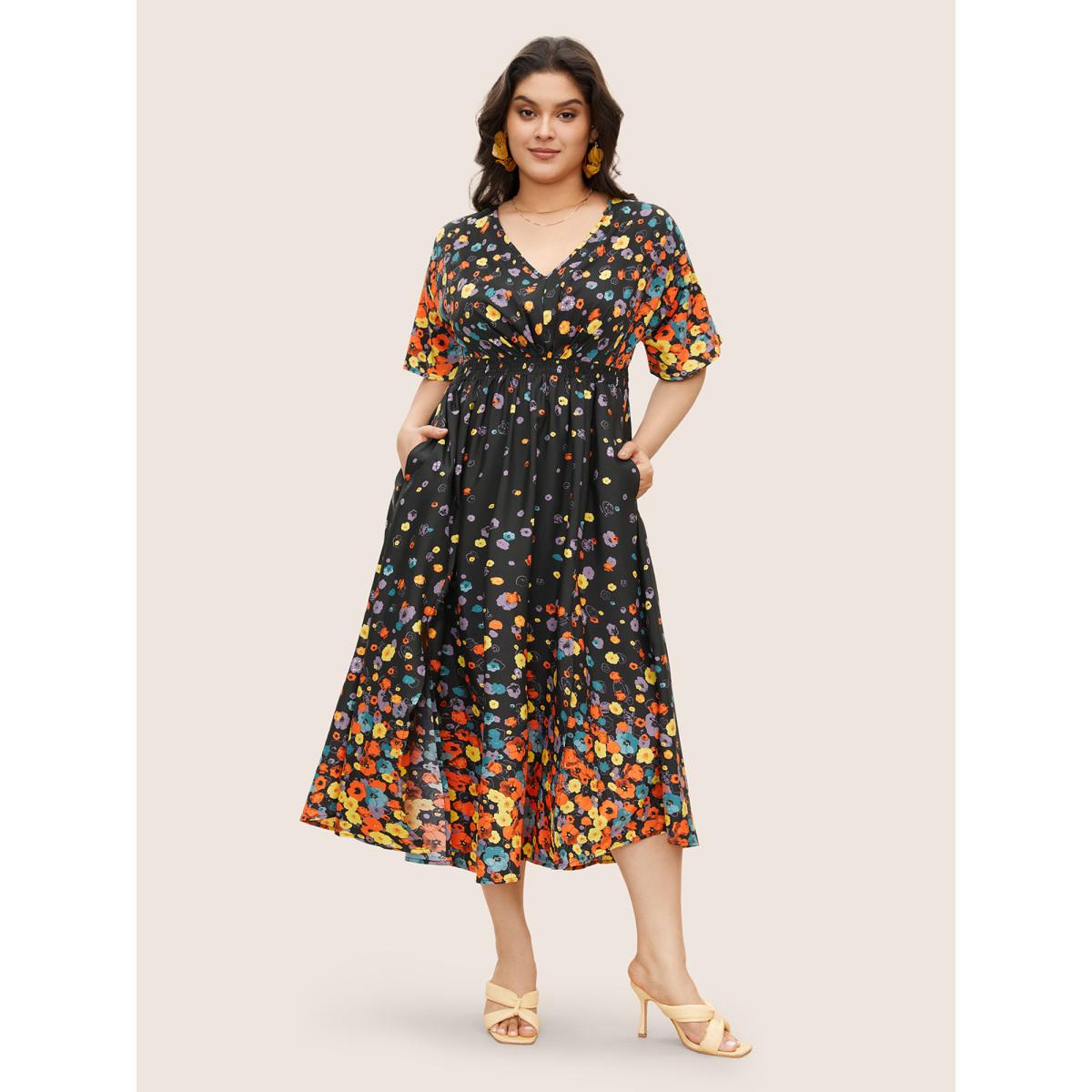 Plus Size Floral Printed Pocket V Neck Shirred Split Hem Dress Black Women Elegant Non V-neck Short sleeve Curvy Midi Dress BloomChic 18-20/2X Product Image