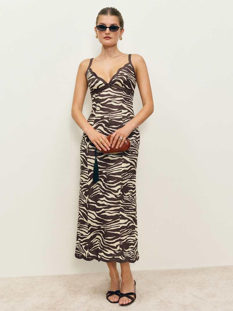 Sara Linen Dress Product Image