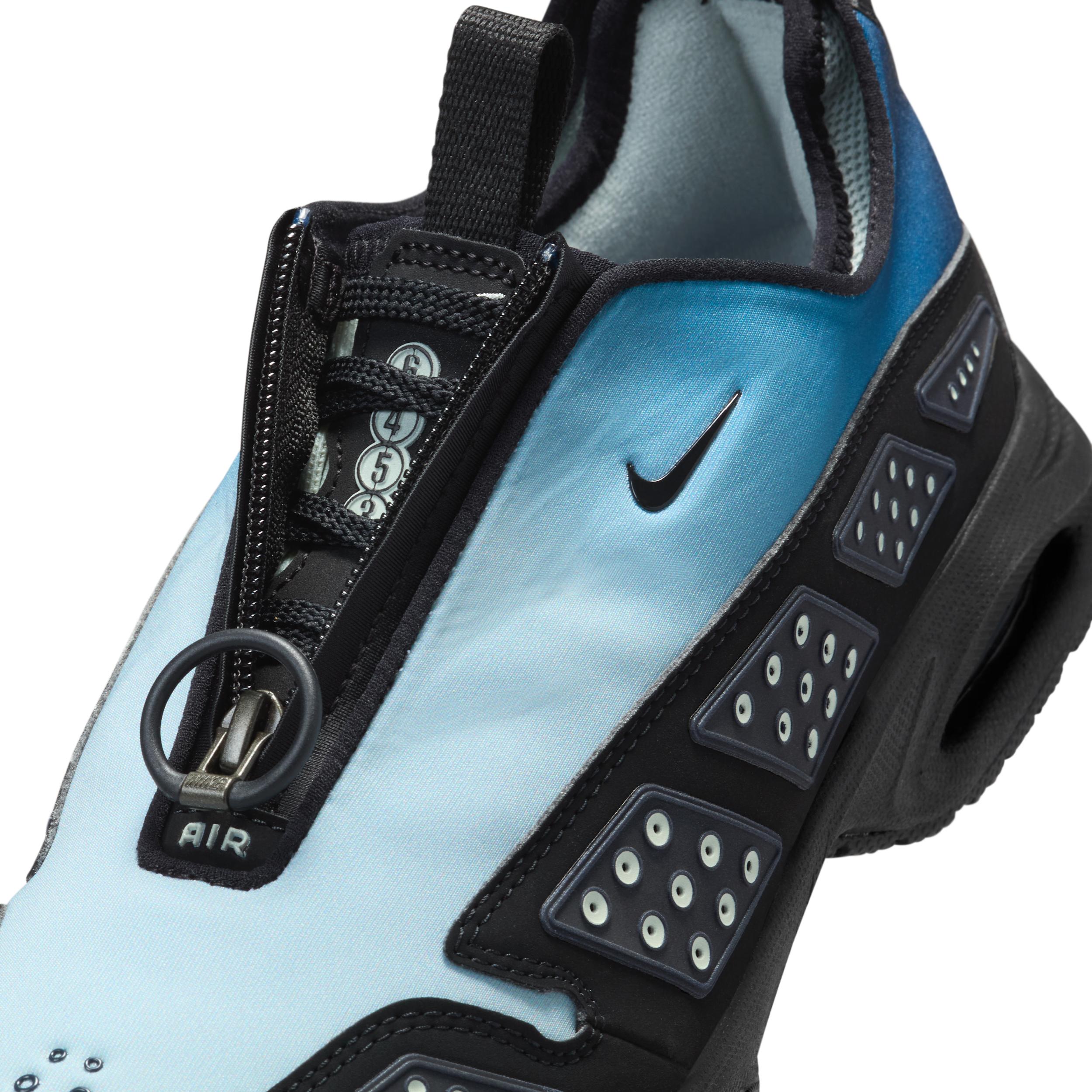 Nike Women's Air Max SNDR Shoes Product Image