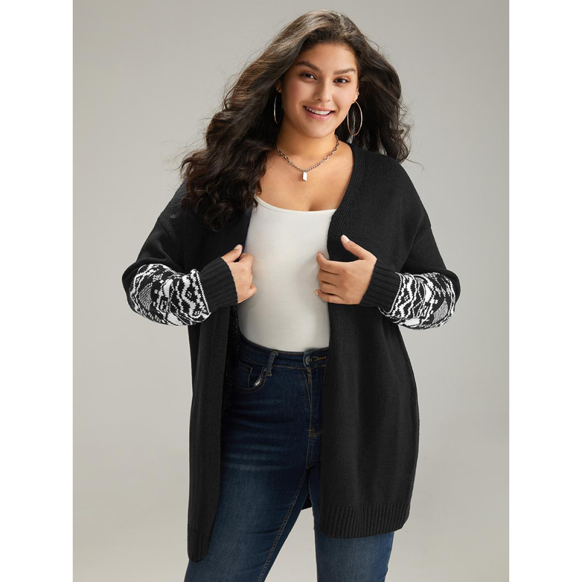 Plus Size Geometric Graphic Open Front Tunic Cardigan Black Women Casual Loose Long Sleeve Dailywear Cardigans BloomChic 30/6X Product Image