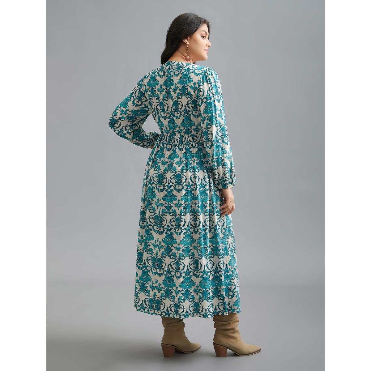 Plus Size Boho Print Notched Tie Knot Maxi Dress Emerald Women Resort Tie knot Flat collar with V-notch Long Sleeve Curvy BloomChic 14-16/1X Product Image