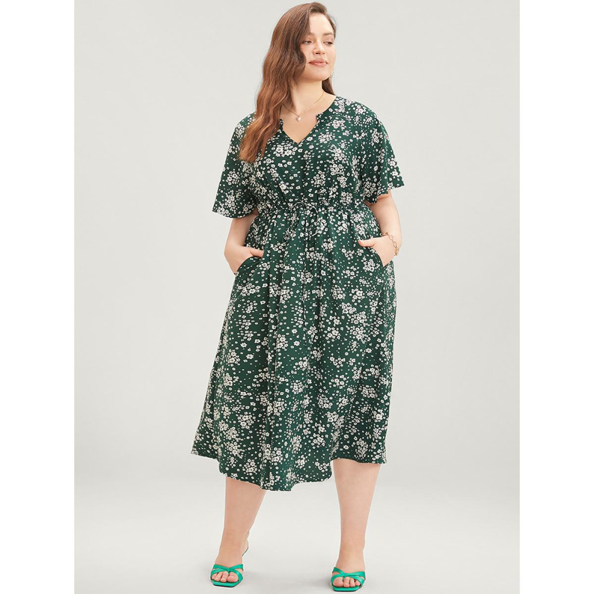 Plus Size Floral Print Raglan Sleeve Pocket Drawstring Ruffles Dress ArmyGreen Women Elegant Drawstring V-neck Short sleeve Curvy Midi Dress BloomChic 28/5X Product Image