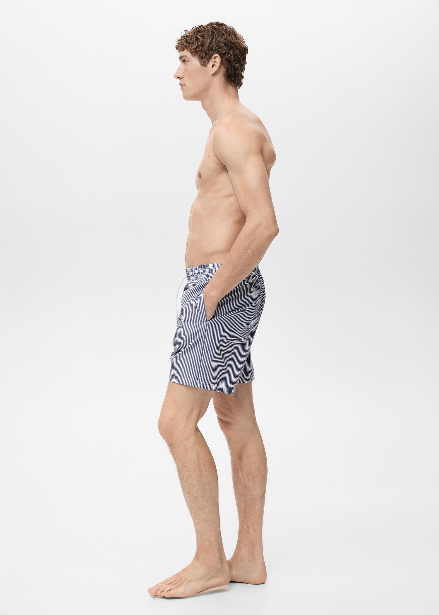 Seersucker swimming trunks - Men | MANGO USA Product Image