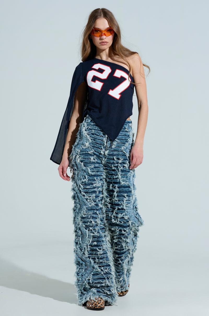 TURN AROUND DISTRESSED DENIM PANT Product Image