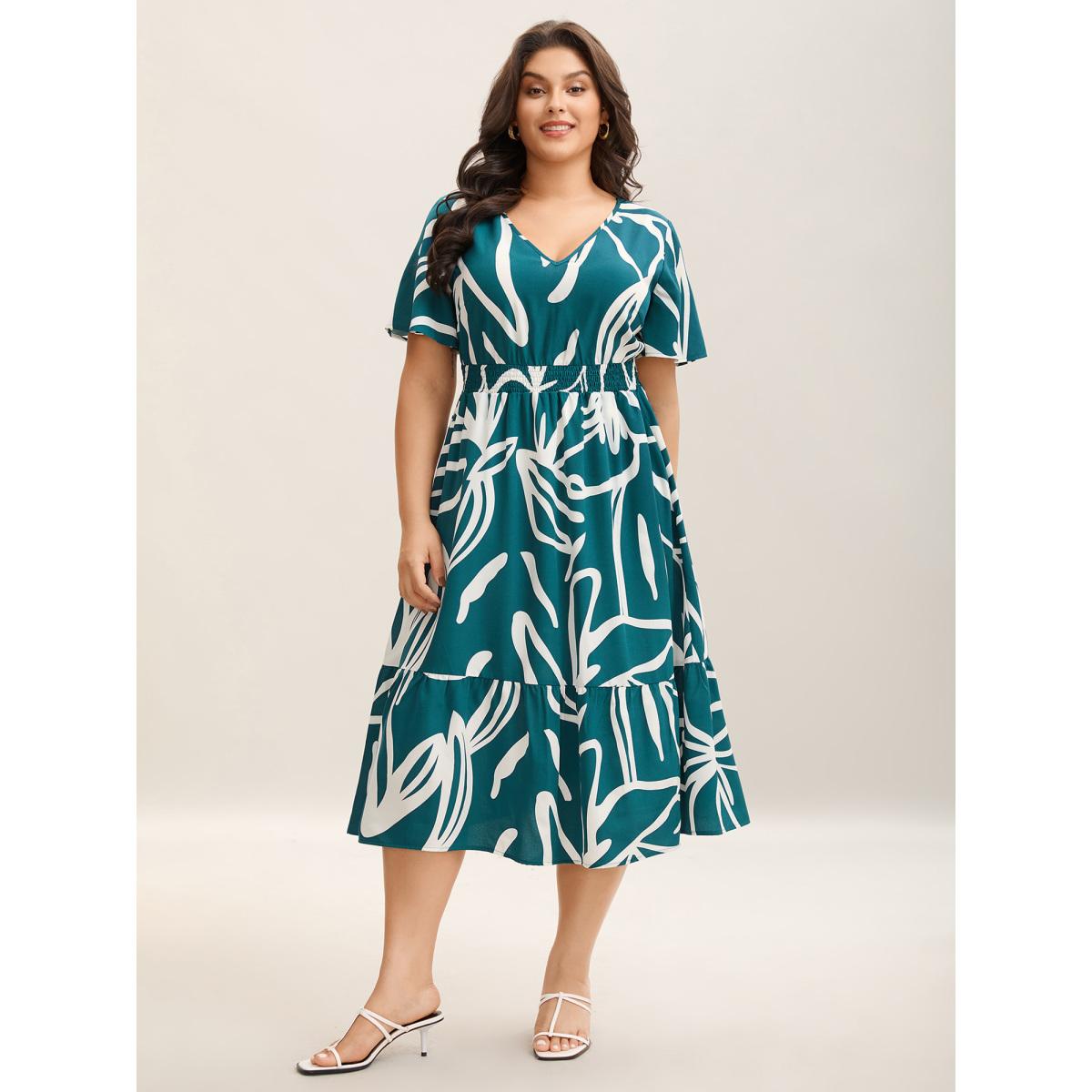 Plus Size Large Flower Print Shirred Waist Midi Dress Teal Women V-neck Short sleeve Curvy BloomChic 14-16/1X Product Image