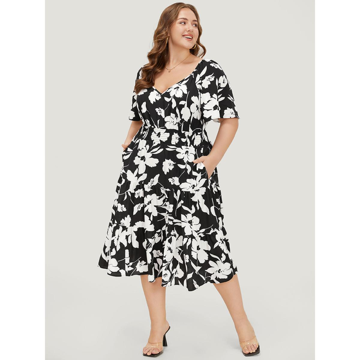 Plus Size Floral Ruffle Pocket V Neck Shirred Dress BlackFlower Women Elegant Shirred V-neck Short sleeve Curvy Midi Dress BloomChic 26/4X Product Image