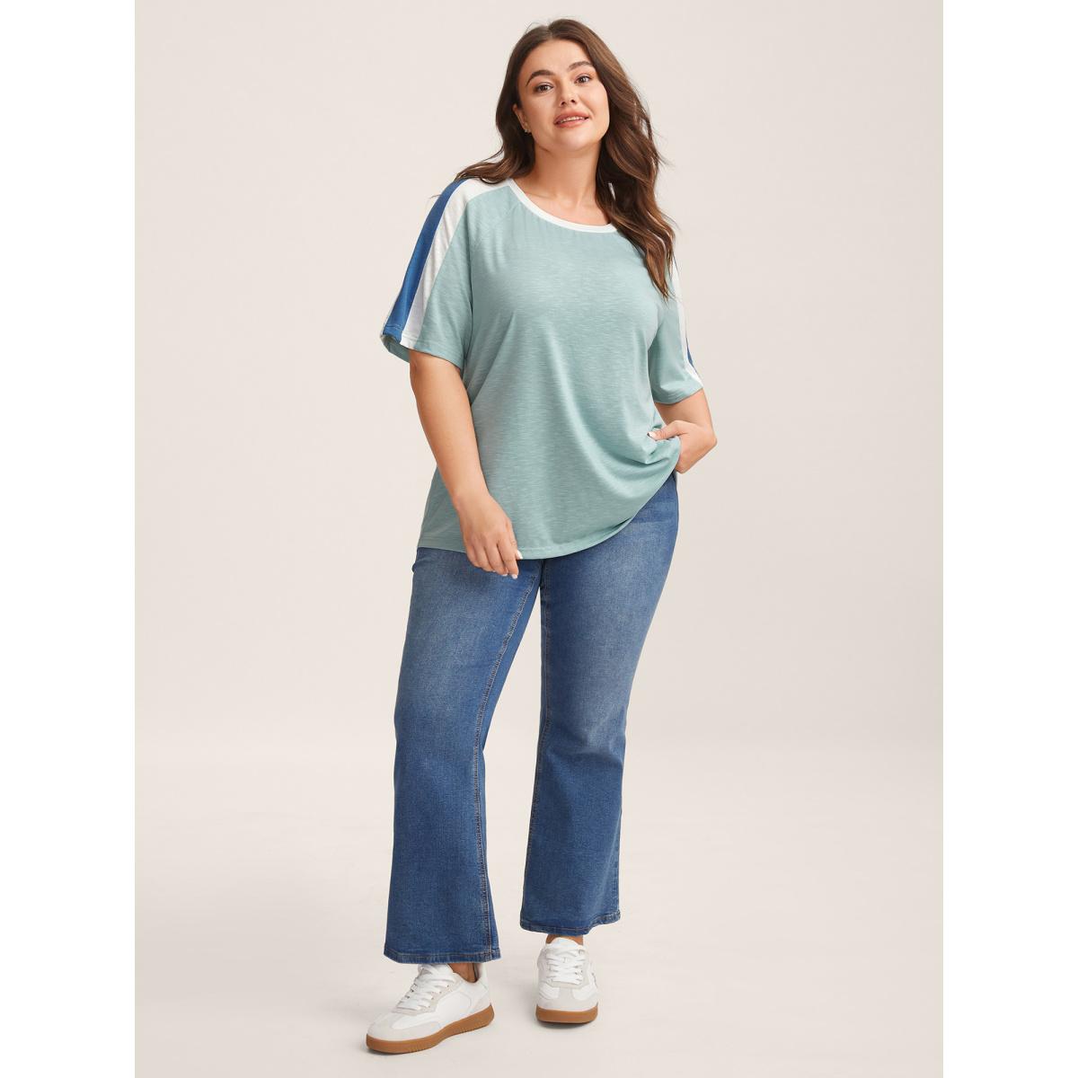 Plus Size Color Block Shoulder Flowy T-Shirt Mint Women Leisure Contrast Round Neck Casual T-shirts BloomChic 18-20/2X Product Image