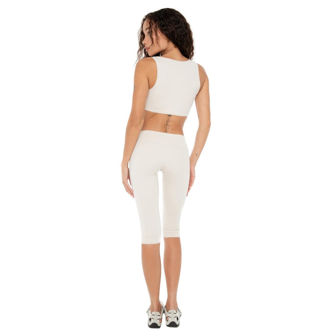 Clio Capri Product Image