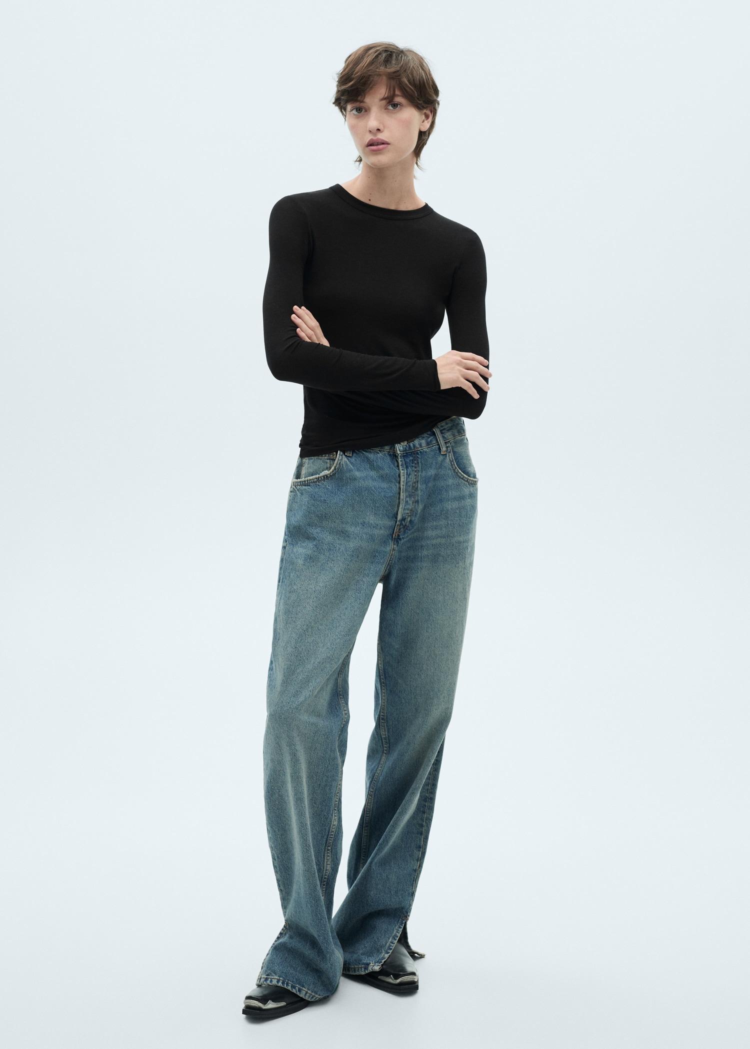 Long-sleeved fitted t-shirt - Women | MANGO USA Product Image