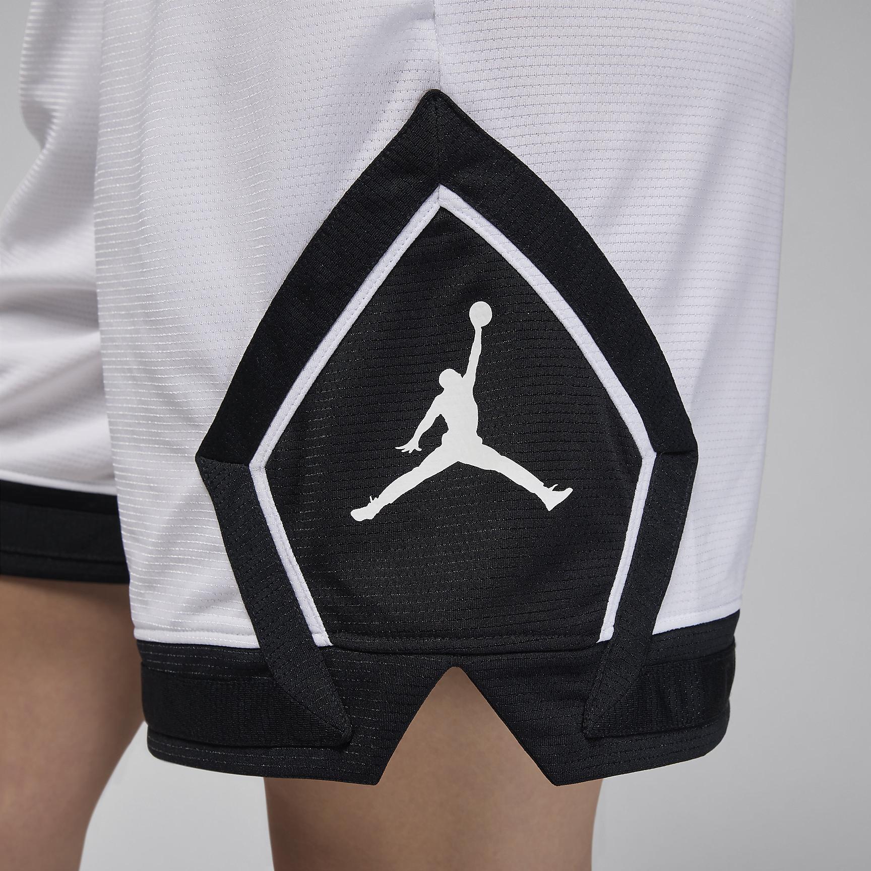 Jordan Sport Women's Diamond Shorts Product Image